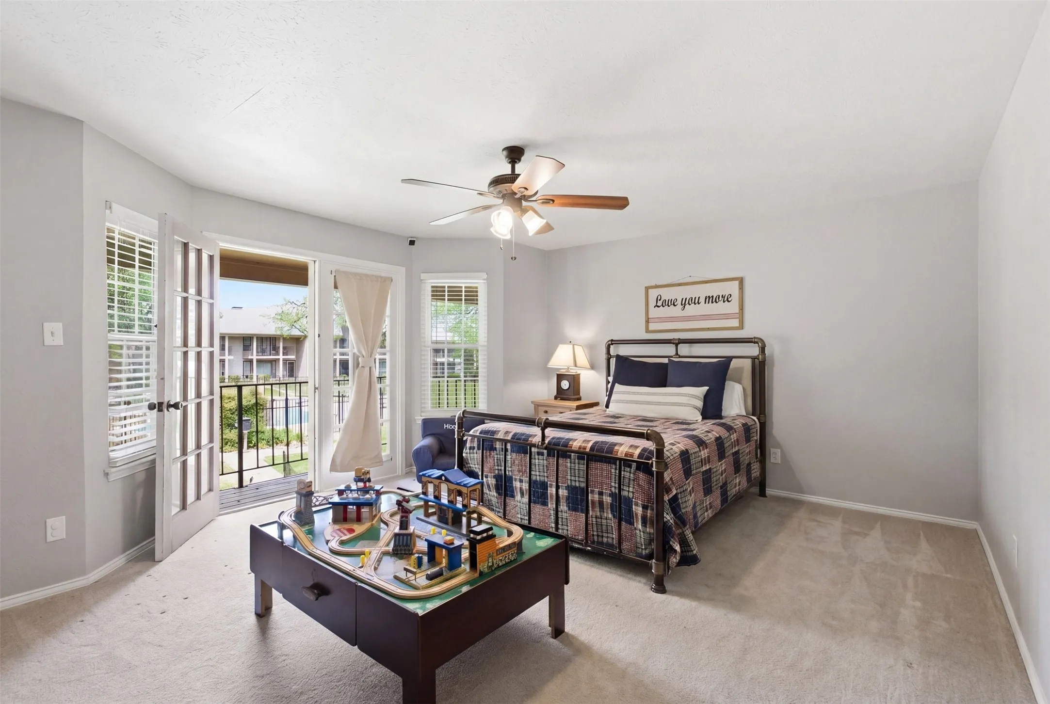 Condominium For Sale in Dallas County , 5852 Marina Drive 21, Garland, Texas 75043, 3 Bedroom, 4 Bathroom, Garage spaces, 2,164 Sqft, built in 1977, mls#21241582, Real Estate Agent in Garland, Homes For Sale in Dallas county, Homes For Sale in Garland, Realtor in Garland Texas, Real Estate Brokerage Independent Realty Texas, Luminita Cordes Realtor