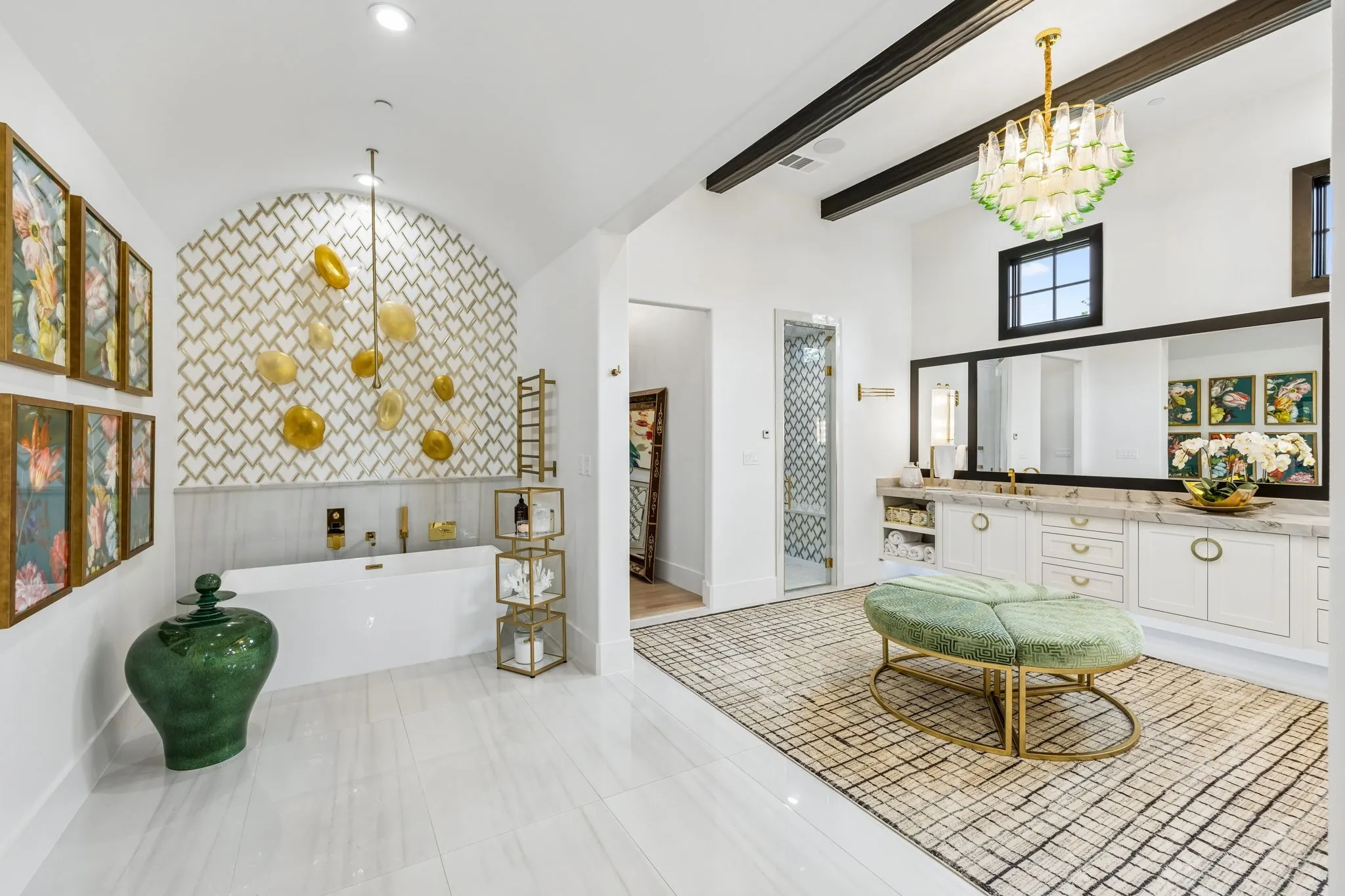 Single Family Residence For Sale in Tarrant County , 2 Paigebrooke, Westlake, Texas 76262, 5 Bedroom, 7 Bathroom, 4 Garage spaces, 7,638 Sqft, built in 2014, Preowned, mls#21234052, Real Estate Agent in Westlake, Homes For Sale in Tarrant county, Homes For Sale in Westlake, Realtor in Westlake Texas, Real Estate Brokerage Independent Realty Texas, Luminita Cordes Realtor