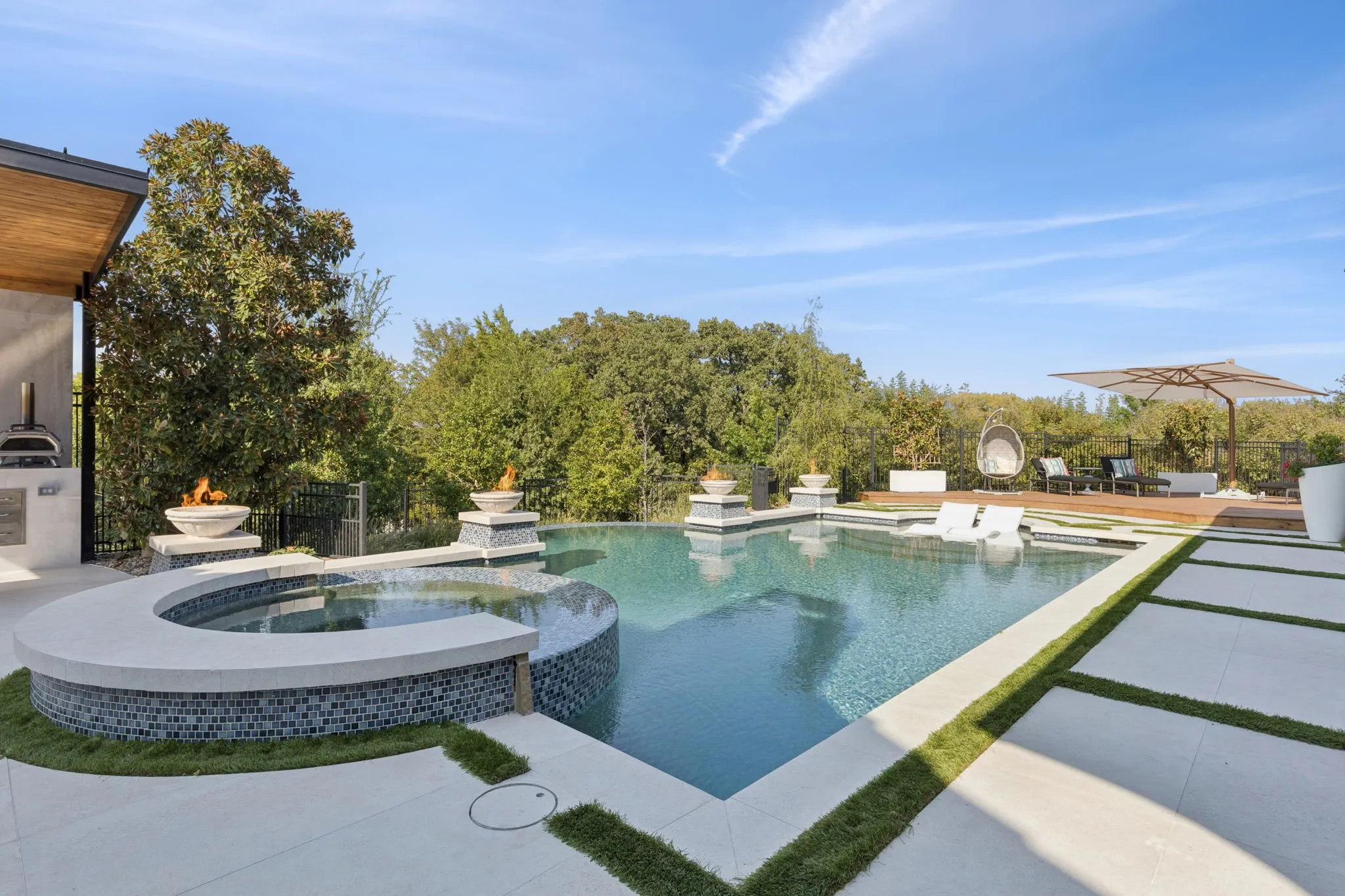 Single Family Residence For Sale in Tarrant County , 2 Paigebrooke, Westlake, Texas 76262, 5 Bedroom, 7 Bathroom, 4 Garage spaces, 7,638 Sqft, built in 2014, Preowned, mls#21234052, Real Estate Agent in Westlake, Homes For Sale in Tarrant county, Homes For Sale in Westlake, Realtor in Westlake Texas, Real Estate Brokerage Independent Realty Texas, Luminita Cordes Realtor
