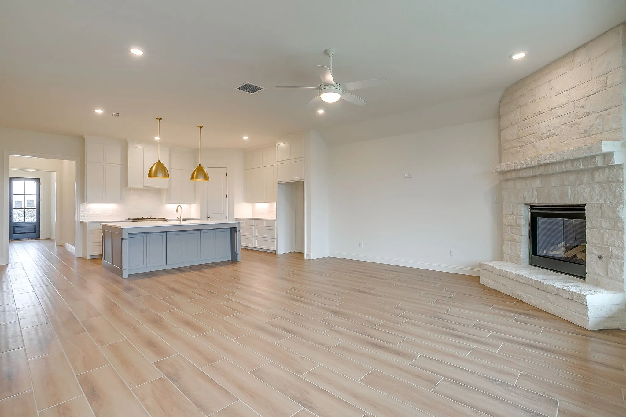 Single Family Residence For Sale in Tarrant County , 7286 Velvetleaf, Benbrook, Texas 76126, 3 Bedrooms, 2 Bathrooms, 2 Garage spaces, 2,082 Sqft, built in 2025, New Construction - Complete, Price $495,000, mls#21241599, Real Estate Agent in Benbrook, Homes For Sale in Tarrant county, Homes For Sale in Benbrook, Realtor in Benbrook Texas, Real Estate Brokerage Independent Realty Texas, Luminita Cordes Realtor