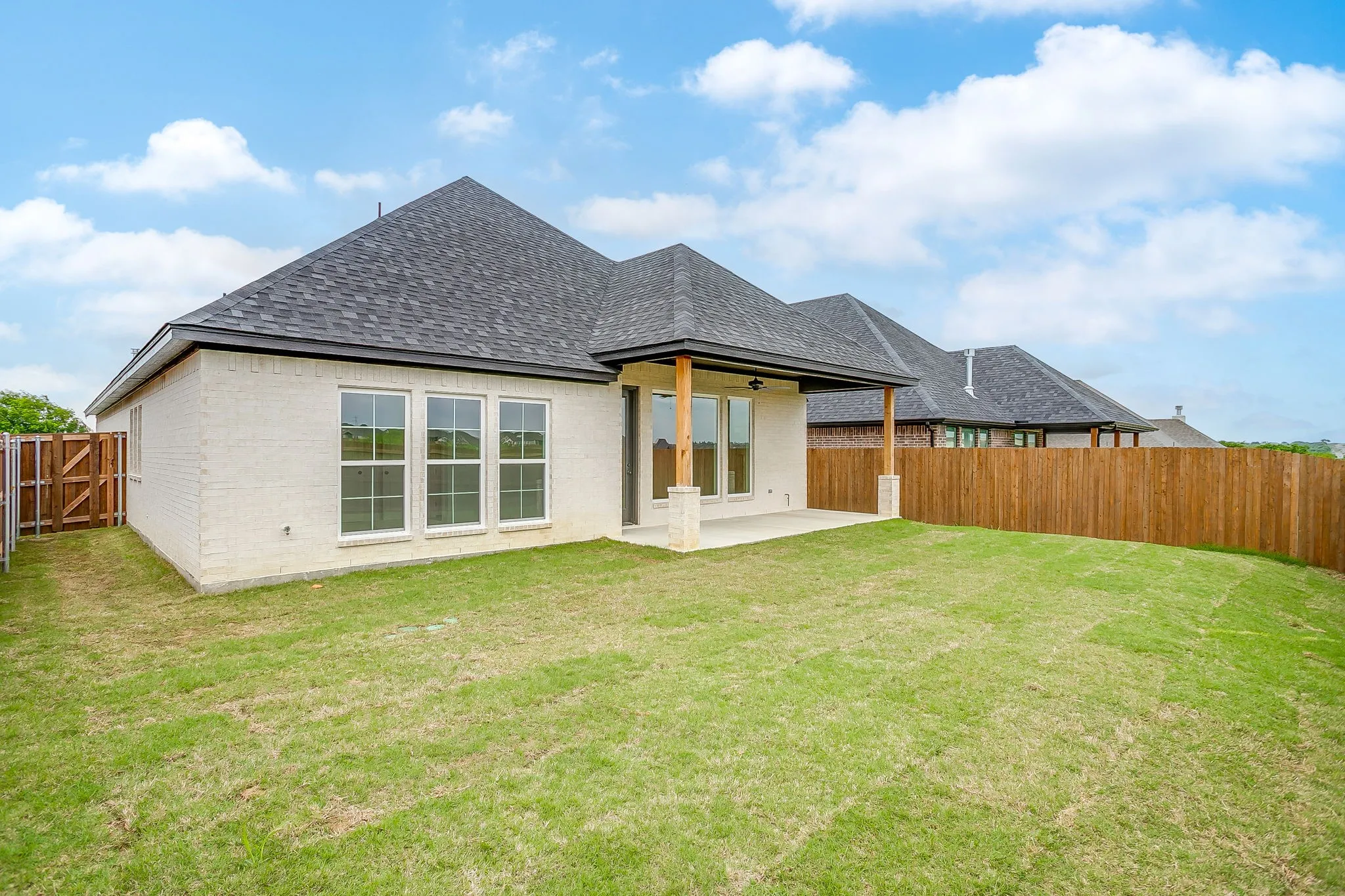 Single Family Residence For Sale in Tarrant County , 7286 Velvetleaf, Benbrook, Texas 76126, 3 Bedrooms, 2 Bathrooms, 2 Garage spaces, 2,082 Sqft, built in 2025, New Construction - Complete, Price $495,000, mls#21241599, Real Estate Agent in Benbrook, Homes For Sale in Tarrant county, Homes For Sale in Benbrook, Realtor in Benbrook Texas, Real Estate Brokerage Independent Realty Texas, Luminita Cordes Realtor