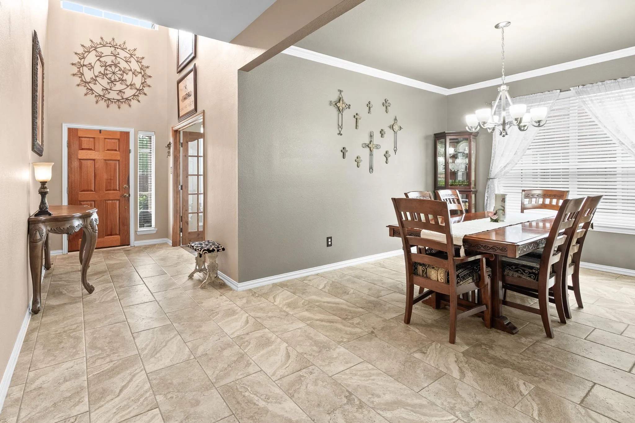 Single Family Residence For Sale in Collin County , 5305 Arrowhead Way, Mc Kinney, Texas 75072, 4 Bedroom, 3 Bathroom, 2 Garage spaces, 2,936 Sqft, built in 2001, Preowned, mls#21134493, Real Estate Agent in Mc Kinney, Homes For Sale in Collin county, Homes For Sale in Mc Kinney, Realtor in Mc Kinney Texas, Real Estate Brokerage Independent Realty Texas, Luminita Cordes Realtor