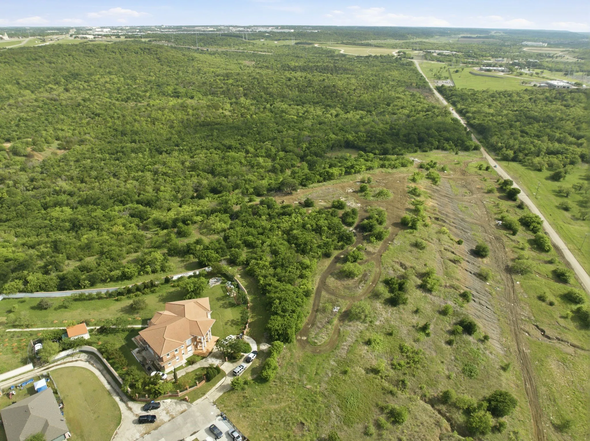 Unimproved Land For Sale in Dallas County , 6150 Winonly Circle, Dallas, Texas 75211, 0, 0, Garage spaces, 0 Sqft, built in 0, Price $40,000, mls#21241627, Real Estate Agent in Dallas, Homes For Sale in Dallas county, Homes For Sale in Dallas, Realtor in Dallas Texas, Real Estate Brokerage Independent Realty Texas, Luminita Cordes Realtor
