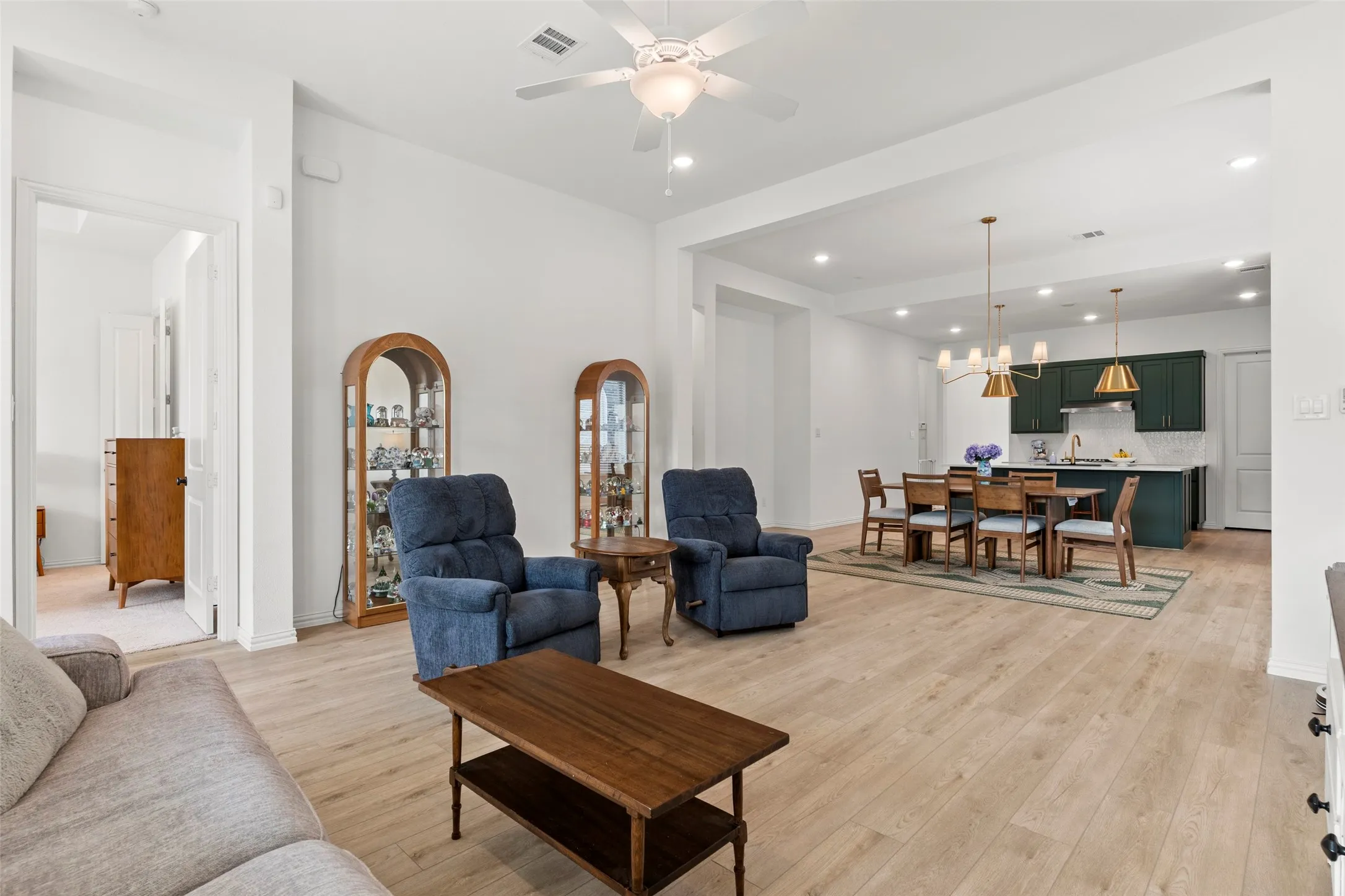 Single Family Residence For Sale in Collin County , 1000 Salvation Drive, Wylie, Texas 75098, 4 Bedroom, 3 Bathroom, 2 Garage spaces, 2,320 Sqft, built in 2025, Preowned, mls#21240310, Real Estate Agent in Wylie, Homes For Sale in Collin county, Homes For Sale in Wylie, Realtor in Wylie Texas, Real Estate Brokerage Independent Realty Texas, Luminita Cordes Realtor