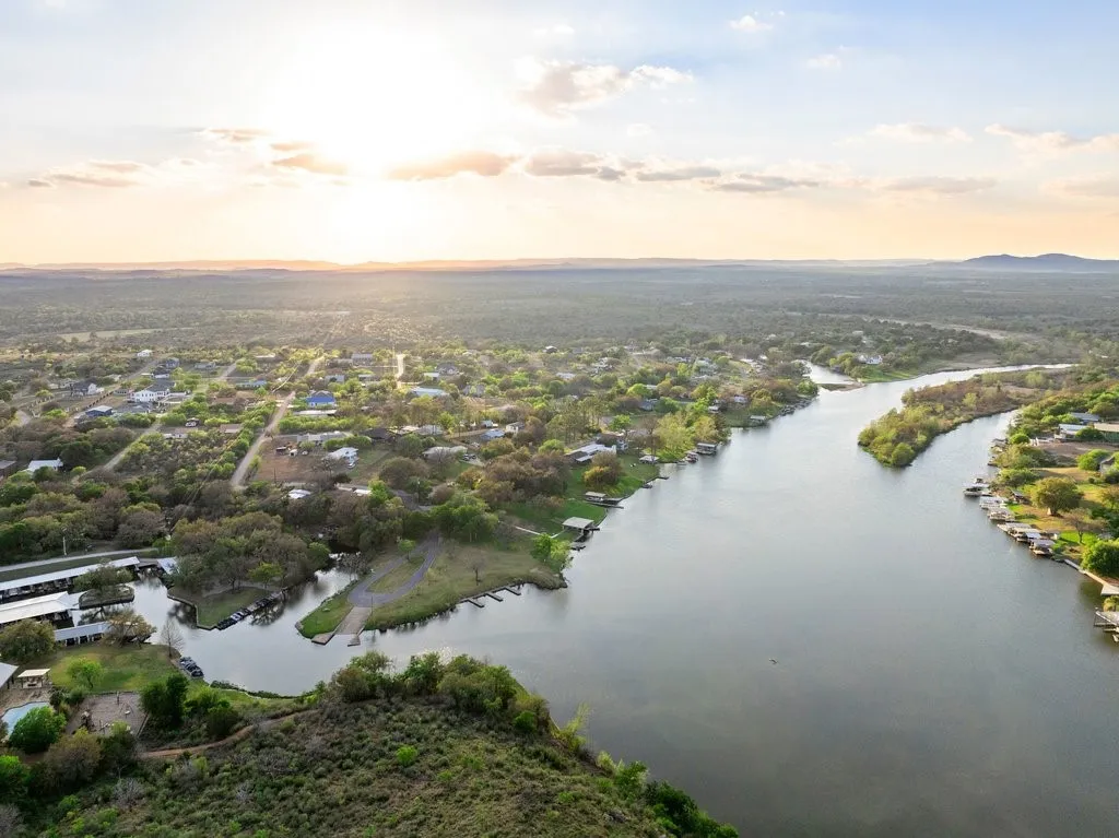 Improved Land For Sale in Llano County , 1407 County Road 311, Horseshoe Bay, Texas 78657, 0, 0, Garage spaces, 0 Sqft, built in 0, mls#21215975, Real Estate Agent in Horseshoe Bay, Homes For Sale in Llano county, Homes For Sale in Horseshoe Bay, Realtor in Horseshoe Bay Texas, Real Estate Brokerage Independent Realty Texas, Luminita Cordes Realtor