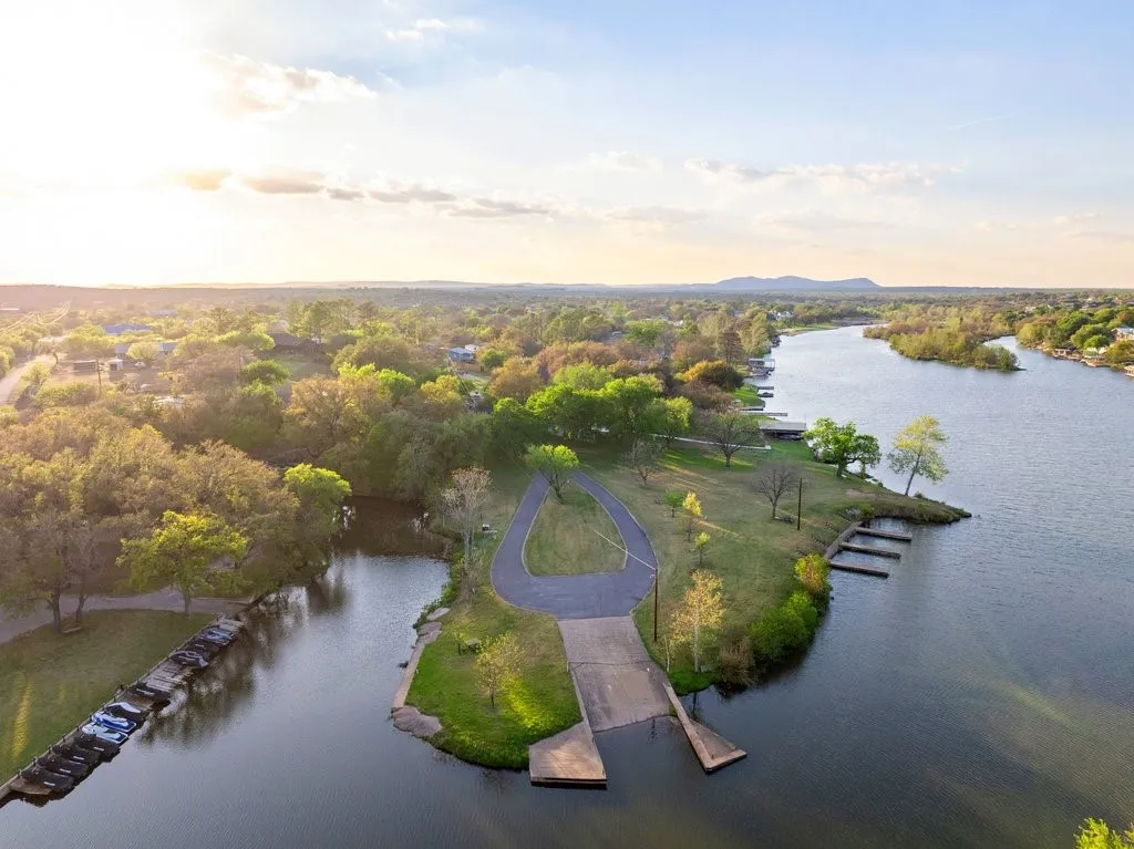 Improved Land For Sale in Llano County , 1407 County Road 311, Horseshoe Bay, Texas 78657, 0, 0, Garage spaces, 0 Sqft, built in 0, mls#21215975, Real Estate Agent in Horseshoe Bay, Homes For Sale in Llano county, Homes For Sale in Horseshoe Bay, Realtor in Horseshoe Bay Texas, Real Estate Brokerage Independent Realty Texas, Luminita Cordes Realtor