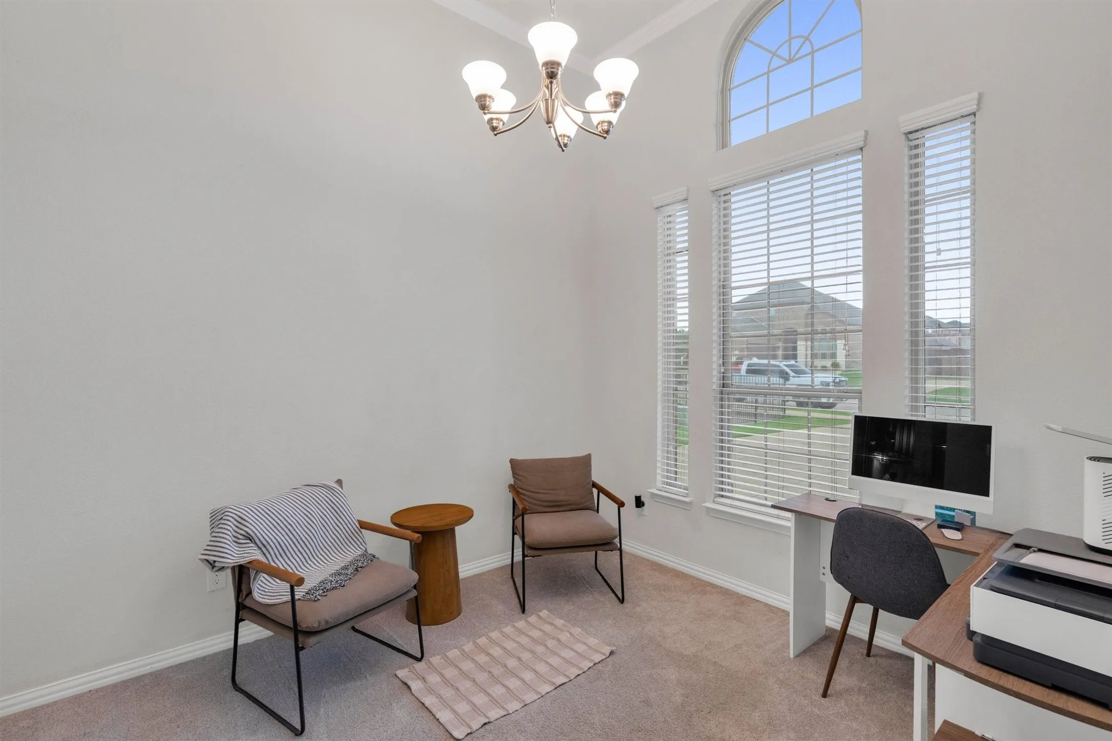Single Family Residence For Sale in Ellis County , 3233 Burgundy Lane, Midlothian, Texas 76065, 4 Bedroom, 3 Bathroom, 3 Garage spaces, 2,782 Sqft, built in 2018, Preowned, mls#21241760, Real Estate Agent in Midlothian, Homes For Sale in Ellis county, Homes For Sale in Midlothian, Realtor in Midlothian Texas, Real Estate Brokerage Independent Realty Texas, Luminita Cordes Realtor