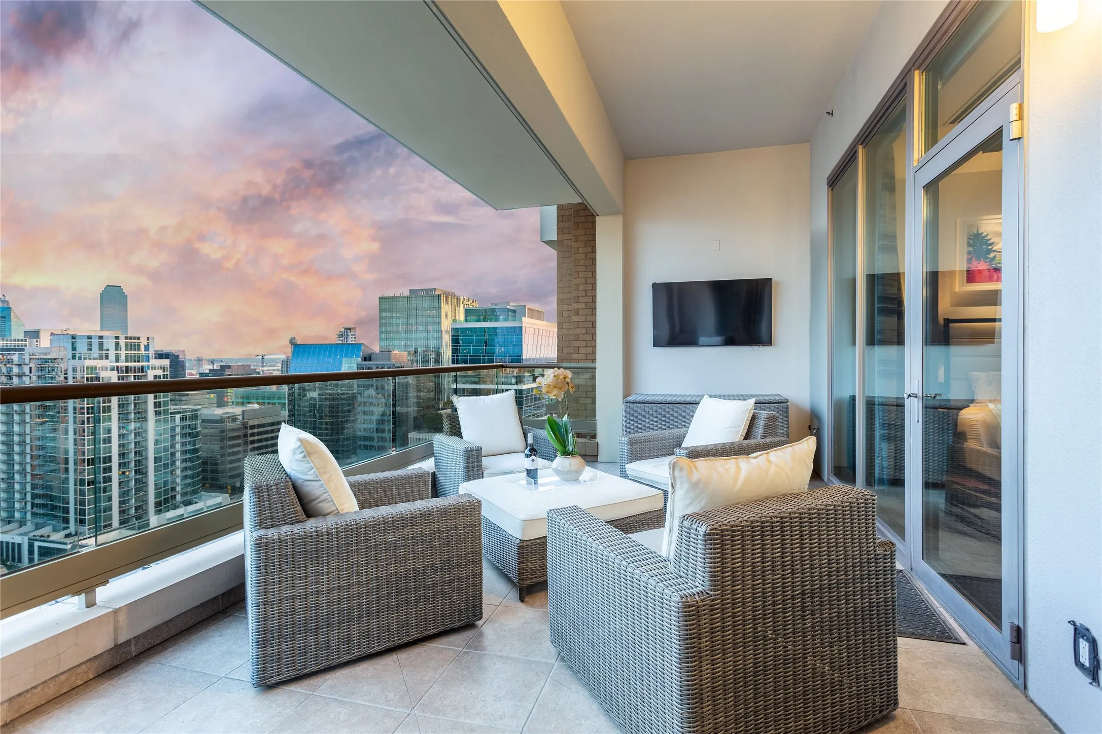 Enjoy downtown & sunset views