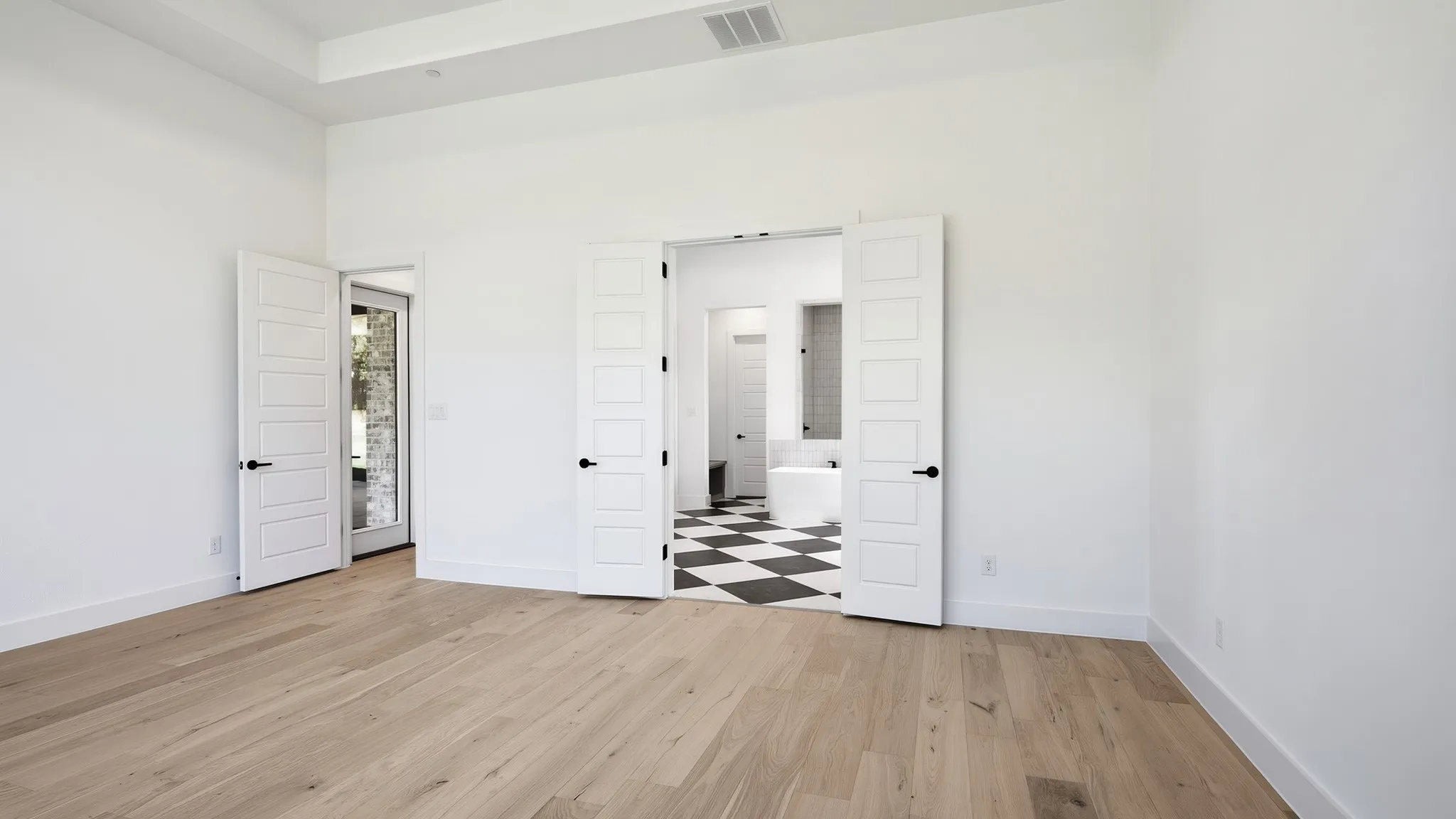 Single Family Residence For Sale in Collin County , 1100 Chariot Lane, Lucas, Texas 75002, 5 Bedroom, 6 Bathroom, 4 Garage spaces, 4,594 Sqft, built in 2026, New Construction - Incomplete, mls#21241870, Real Estate Agent in Lucas, Homes For Sale in Collin county, Homes For Sale in Lucas, Realtor in Lucas Texas, Real Estate Brokerage Independent Realty Texas, Luminita Cordes Realtor