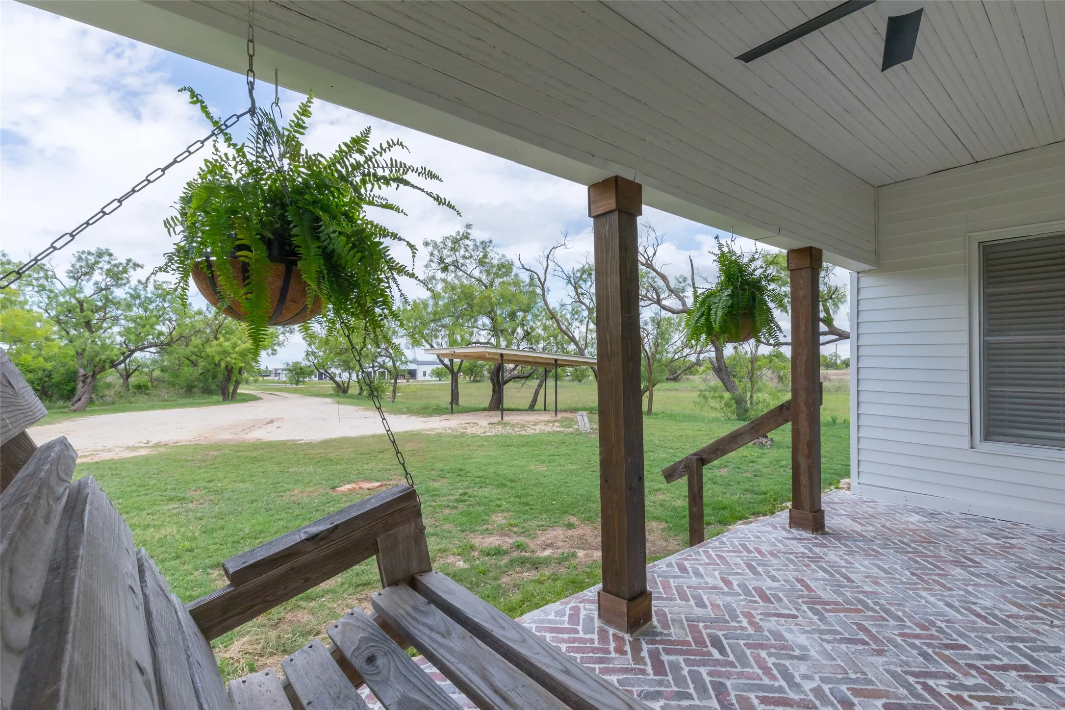 Single Family Residence For Sale in Taylor County , 533 Greenfield Road, Abilene, Texas 79602, 3 Bedroom, 2 Bathroom, Garage spaces, 1,548 Sqft, built in 1916, mls#21241593, Real Estate Agent in Abilene, Homes For Sale in Taylor county, Homes For Sale in Abilene, Realtor in Abilene Texas, Real Estate Brokerage Independent Realty Texas, Luminita Cordes Realtor