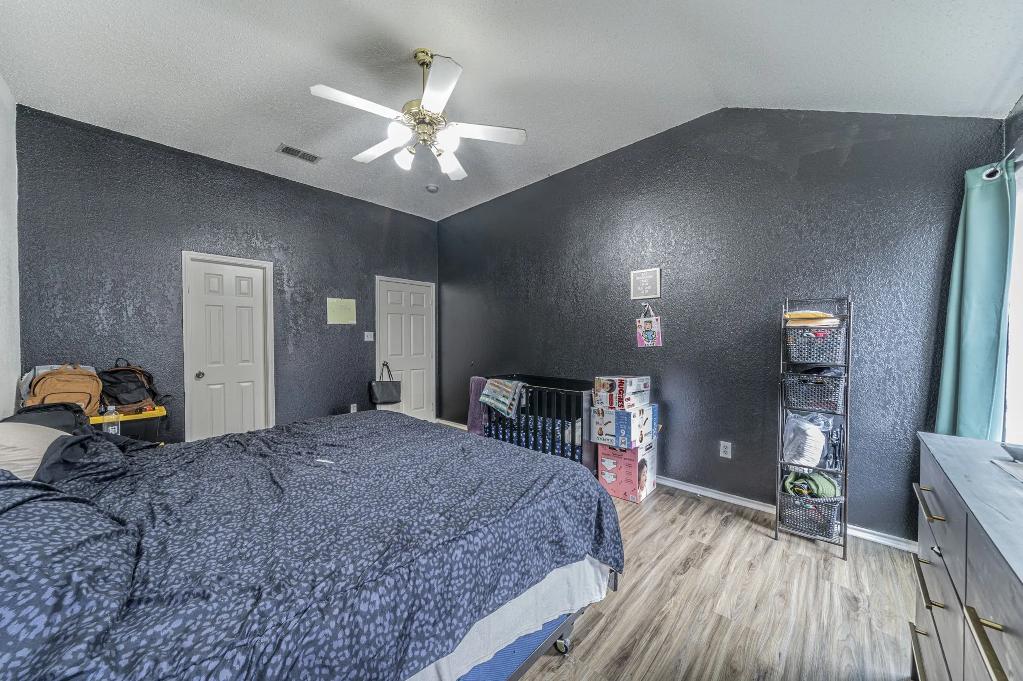 Single Family Residence For Sale in Tarrant County , 7404 Grass Valley Trail, Fort Worth, Texas 76123, 4 Bedroom, 2 Bathroom, 2 Garage spaces, 1,854 Sqft, built in 2003, mls#21237608, Real Estate Agent in Fort Worth, Homes For Sale in Tarrant county, Homes For Sale in Fort Worth, Realtor in Fort Worth Texas, Real Estate Brokerage Independent Realty Texas, Luminita Cordes Realtor