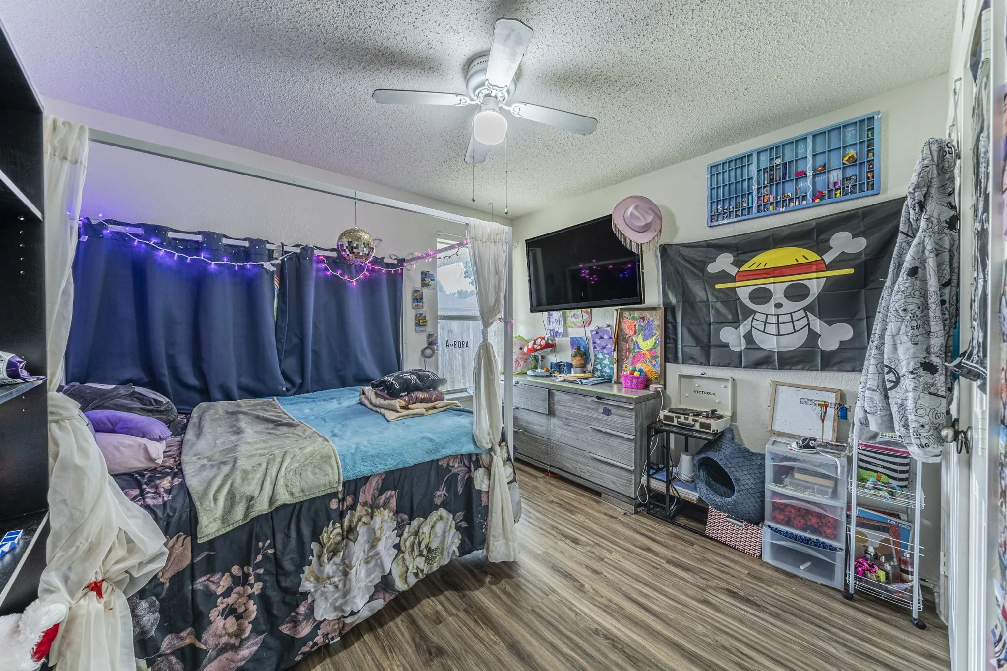 Single Family Residence For Sale in Tarrant County , 7404 Grass Valley Trail, Fort Worth, Texas 76123, 4 Bedroom, 2 Bathroom, 2 Garage spaces, 1,854 Sqft, built in 2003, mls#21237608, Real Estate Agent in Fort Worth, Homes For Sale in Tarrant county, Homes For Sale in Fort Worth, Realtor in Fort Worth Texas, Real Estate Brokerage Independent Realty Texas, Luminita Cordes Realtor