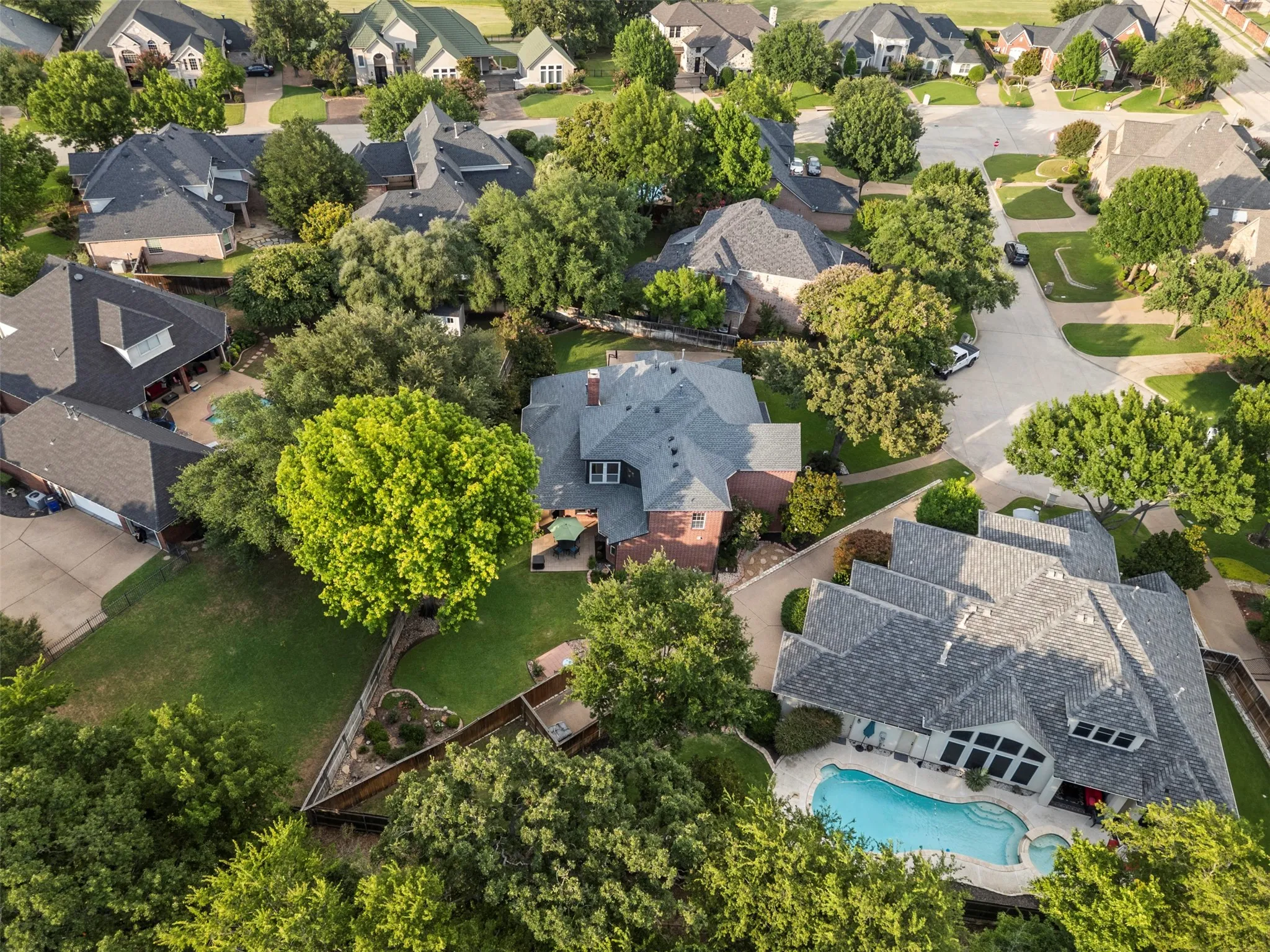 Single Family Residence For Sale in Tarrant County , 3 Katie Court, Mansfield, Texas 76063, 4 Bedroom, 5 Bathroom, 3 Garage spaces, 4,010 Sqft, built in 1998, mls#21239174, Real Estate Agent in Mansfield, Homes For Sale in Tarrant county, Homes For Sale in Mansfield, Realtor in Mansfield Texas, Real Estate Brokerage Independent Realty Texas, Luminita Cordes Realtor