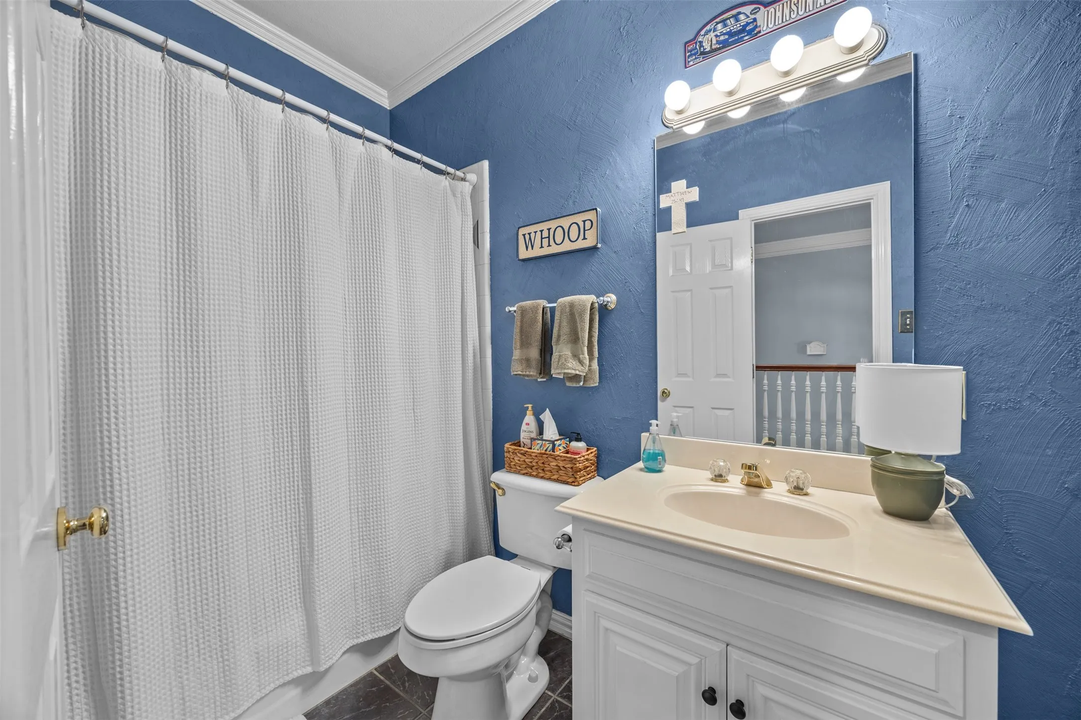 Single Family Residence For Sale in Tarrant County , 3 Katie Court, Mansfield, Texas 76063, 4 Bedroom, 5 Bathroom, 3 Garage spaces, 4,010 Sqft, built in 1998, mls#21239174, Real Estate Agent in Mansfield, Homes For Sale in Tarrant county, Homes For Sale in Mansfield, Realtor in Mansfield Texas, Real Estate Brokerage Independent Realty Texas, Luminita Cordes Realtor