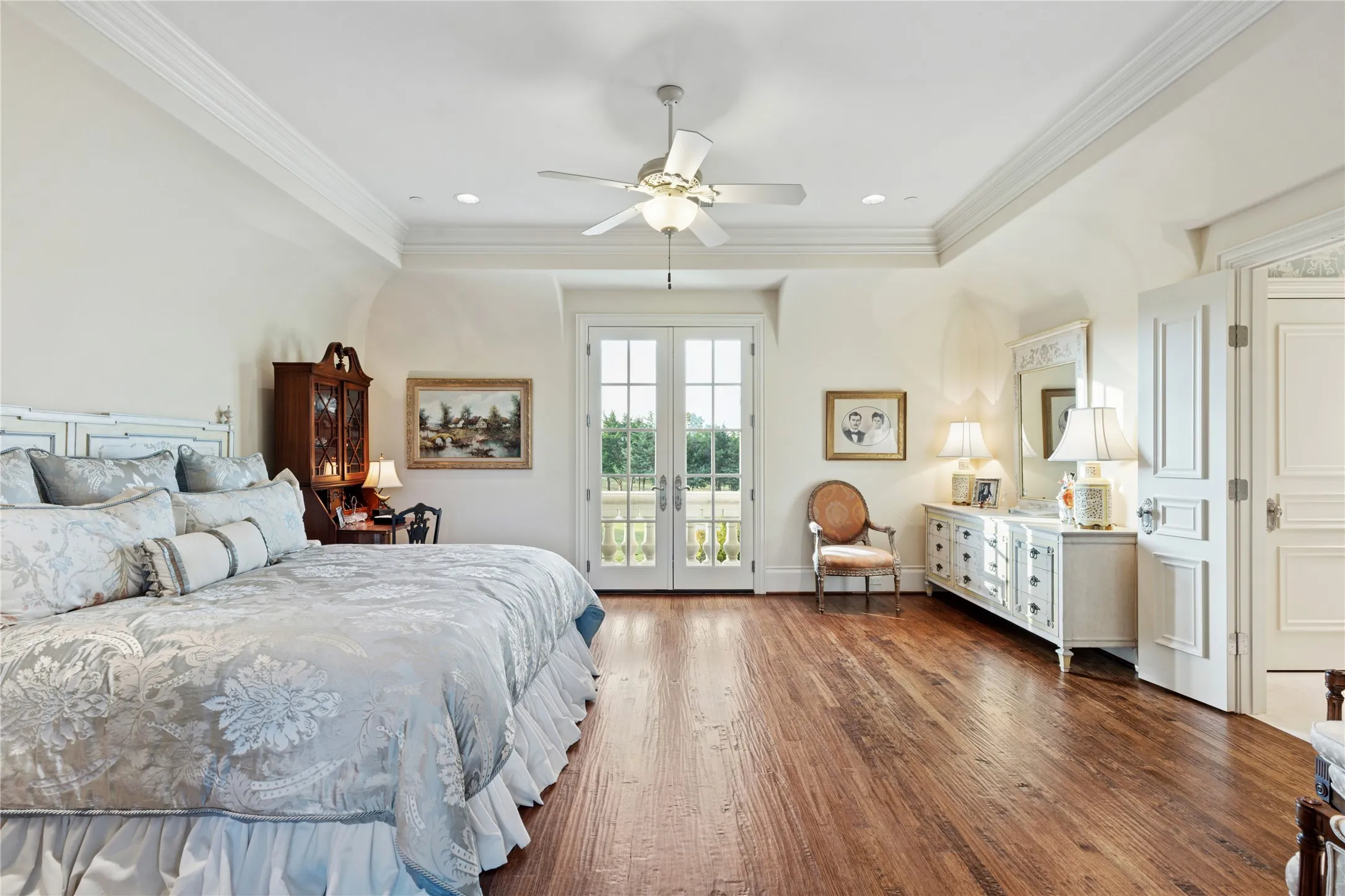 Single Family Residence For Sale in Collin County , 1201 Gray Branch Road, Mc Kinney, Texas 75071, 8 Bedrooms, 12 Bathrooms, 6 Garage spaces, 14,665 Sqft, built in 2009, Preowned, Price $14,650,000, mls#21234767, Real Estate Agent in Mc Kinney, Homes For Sale in Collin county, Homes For Sale in Mc Kinney, Realtor in Mc Kinney Texas, Real Estate Brokerage Independent Realty Texas, Luminita Cordes Realtor