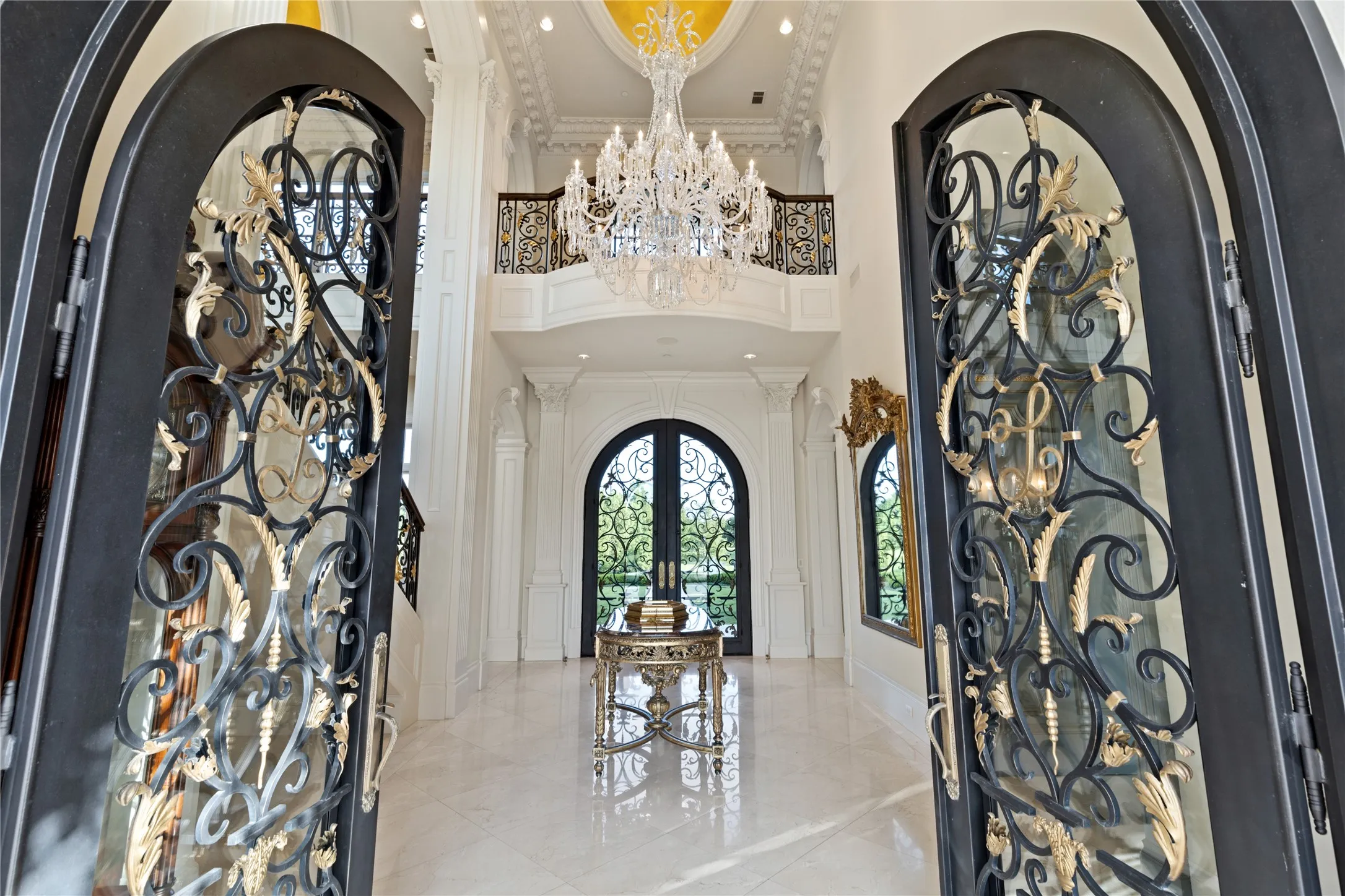 Single Family Residence For Sale in Collin County , 1201 Gray Branch Road, Mc Kinney, Texas 75071, 8 Bedrooms, 12 Bathrooms, 6 Garage spaces, 14,665 Sqft, built in 2009, Preowned, Price $14,650,000, mls#21234767, Real Estate Agent in Mc Kinney, Homes For Sale in Collin county, Homes For Sale in Mc Kinney, Realtor in Mc Kinney Texas, Real Estate Brokerage Independent Realty Texas, Luminita Cordes Realtor