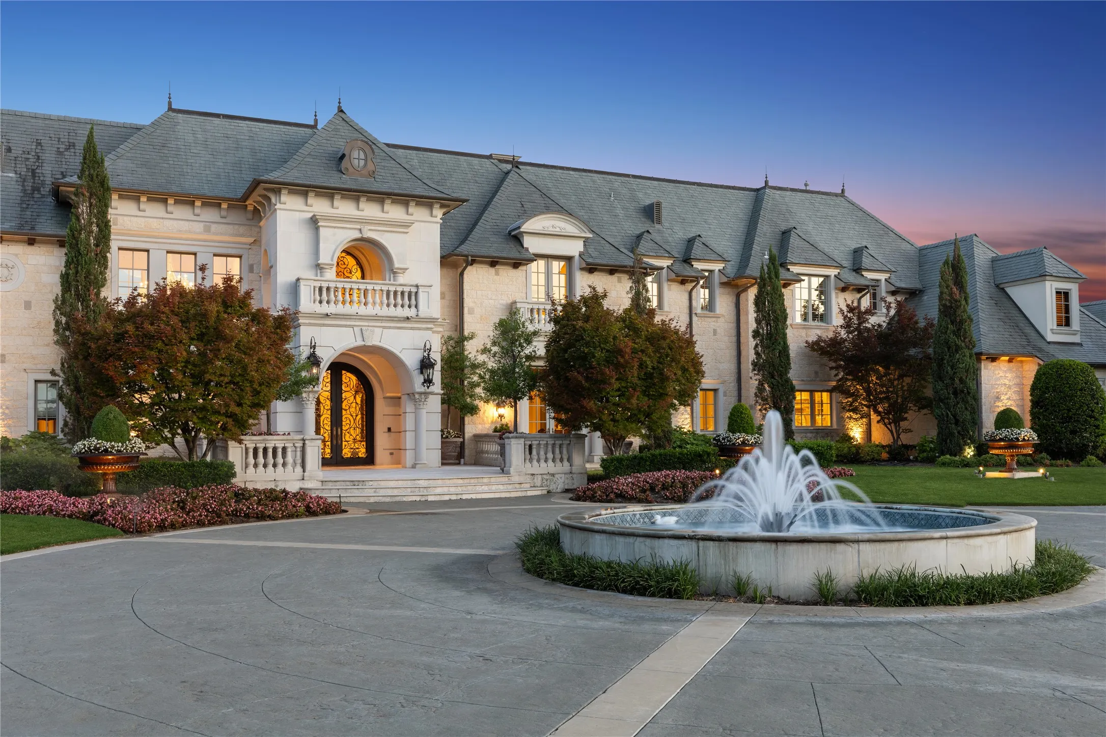 Single Family Residence For Sale in Collin County , 1201 Gray Branch Road, Mc Kinney, Texas 75071, 8 Bedrooms, 12 Bathrooms, 6 Garage spaces, 14,665 Sqft, built in 2009, Preowned, Price $14,650,000, mls#21234767, Real Estate Agent in Mc Kinney, Homes For Sale in Collin county, Homes For Sale in Mc Kinney, Realtor in Mc Kinney Texas, Real Estate Brokerage Independent Realty Texas, Luminita Cordes Realtor