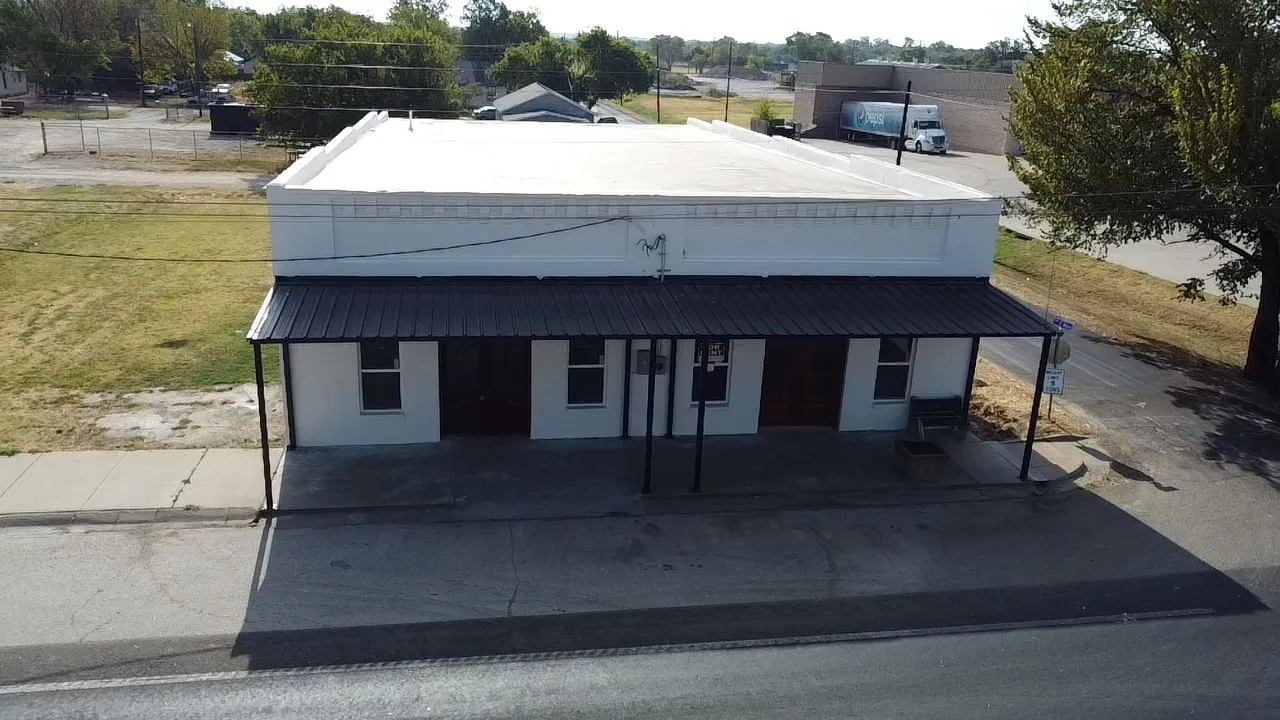 Business For Sale in Ellis County , 201 N Main Street, Maypearl, Texas 76064, 0, 0, Garage spaces, 0 Sqft, built in 1928, Preowned, mls#21241931, Real Estate Agent in Maypearl, Homes For Sale in Ellis county, Homes For Sale in Maypearl, Realtor in Maypearl Texas, Real Estate Brokerage Independent Realty Texas, Luminita Cordes Realtor