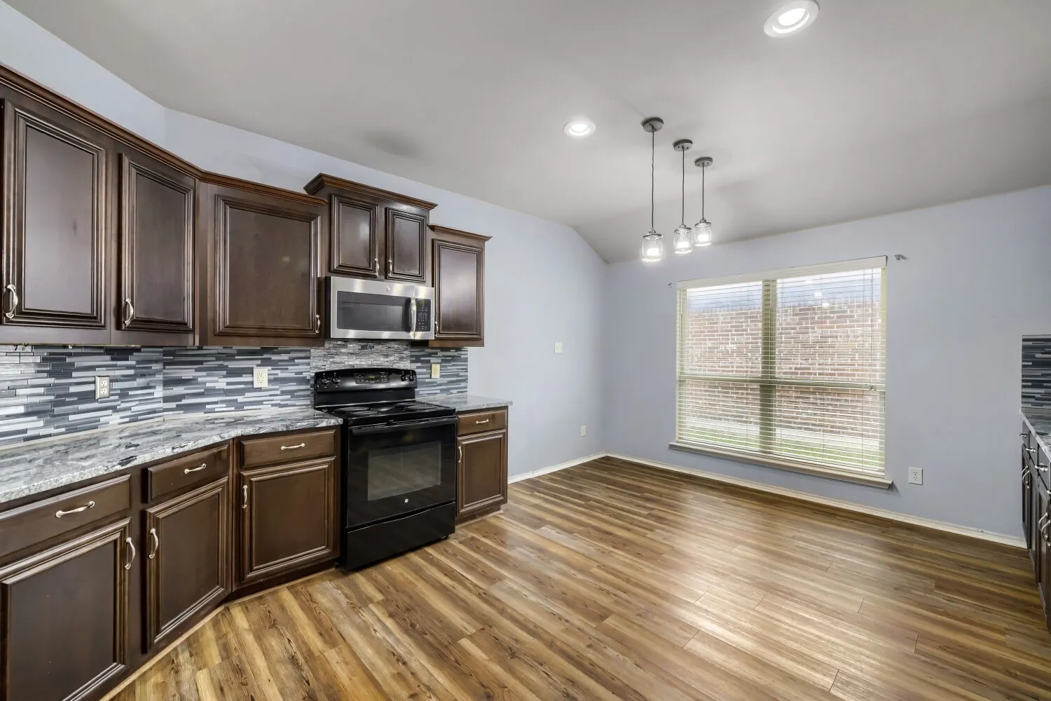 Open Kitchen concept with built-in microwave