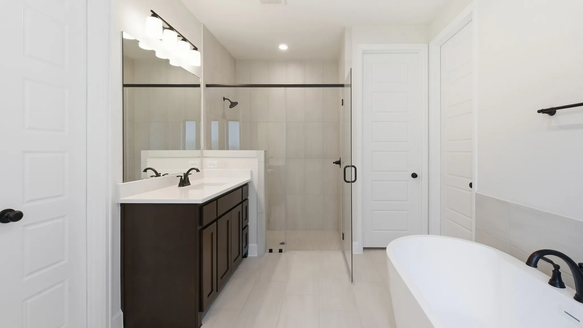 Single Family Residence For Sale in Collin County , 2225 Junction Drive, Celina, Texas 75009, 4 Bedroom, 5 Bathroom, 3 Garage spaces, 3,045 Sqft, built in 2026, New Construction - Incomplete, mls#21242068, Real Estate Agent in Celina, Homes For Sale in Collin county, Homes For Sale in Celina, Realtor in Celina Texas, Real Estate Brokerage Independent Realty Texas, Luminita Cordes Realtor