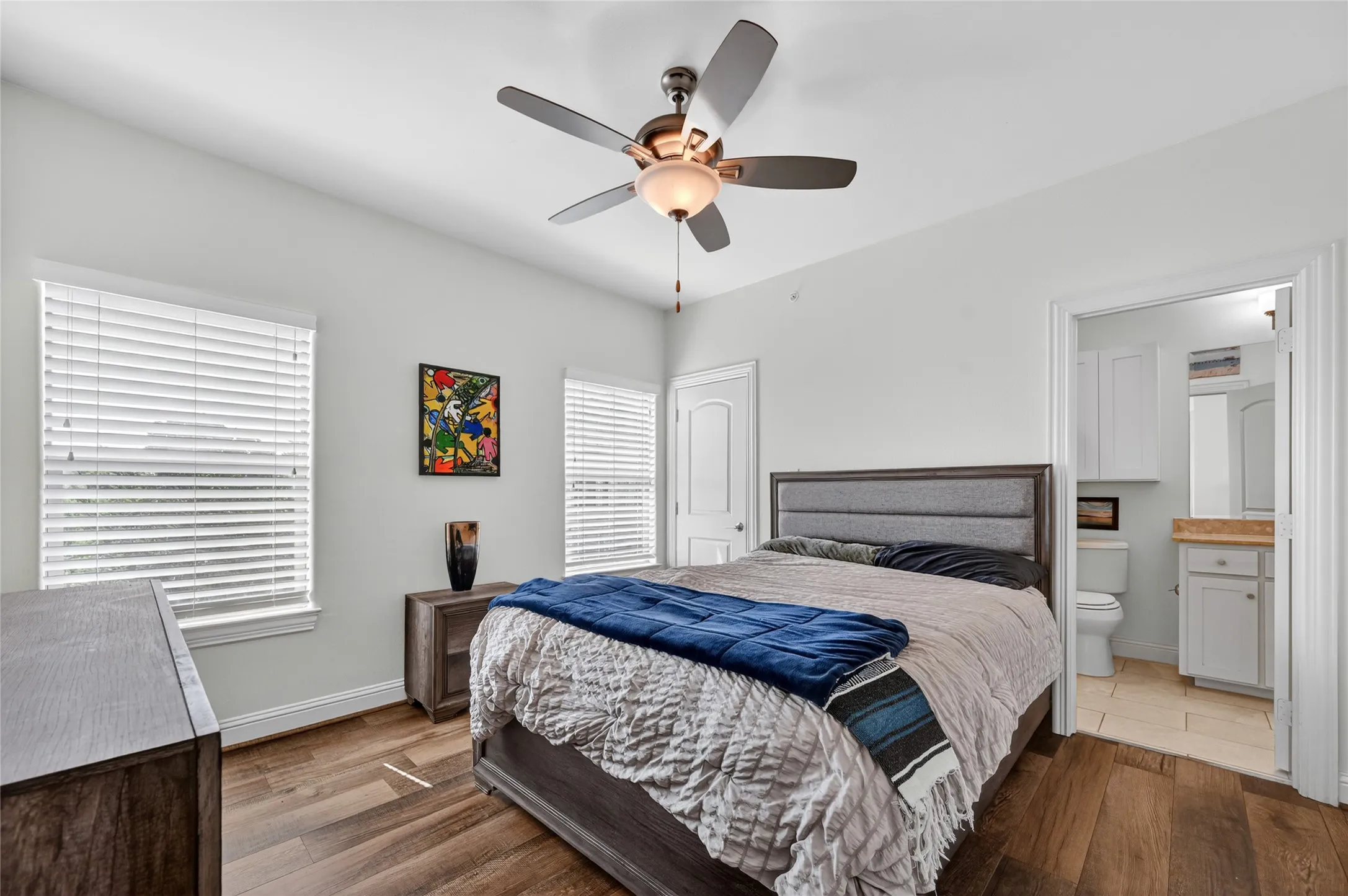 Condominium For Sale in Denton County , 500 Waters Edge Drive 324, Lake Dallas, Texas 75065, 3 Bedroom, 3 Bathroom, 2 Garage spaces, 1,886 Sqft, built in 2014, mls#21240631, Real Estate Agent in Lake Dallas, Homes For Sale in Denton county, Homes For Sale in Lake Dallas, Realtor in Lake Dallas Texas, Real Estate Brokerage Independent Realty Texas, Luminita Cordes Realtor