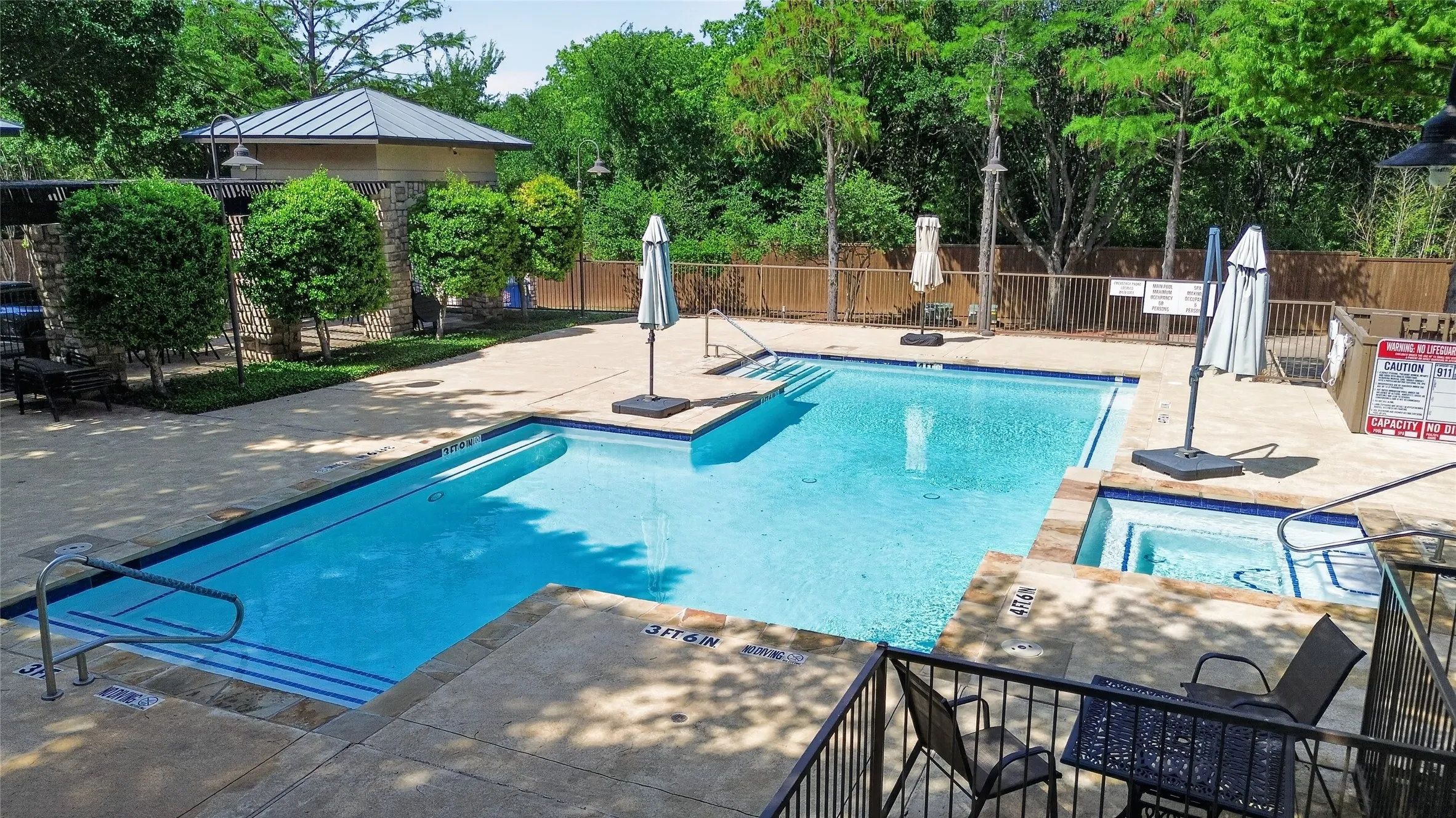 Condominium For Sale in Denton County , 500 Waters Edge Drive 324, Lake Dallas, Texas 75065, 3 Bedroom, 3 Bathroom, 2 Garage spaces, 1,886 Sqft, built in 2014, mls#21240631, Real Estate Agent in Lake Dallas, Homes For Sale in Denton county, Homes For Sale in Lake Dallas, Realtor in Lake Dallas Texas, Real Estate Brokerage Independent Realty Texas, Luminita Cordes Realtor