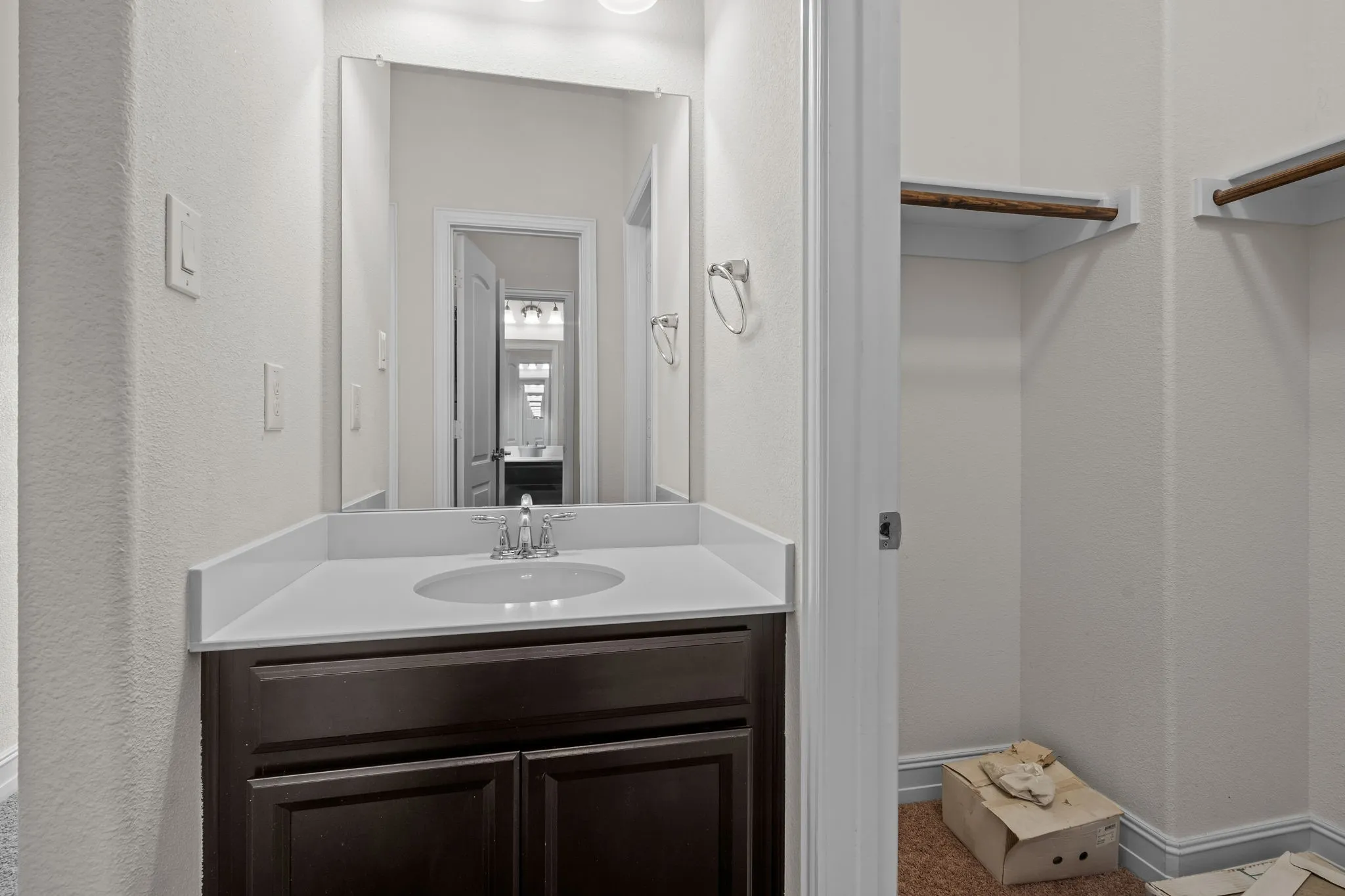 Single Family Residence For Sale in Tarrant County , 1929 Brahorn Lane, Fort Worth, Texas 76131, 4 Bedrooms, 4 Bathrooms, 3 Garage spaces, 3,474 Sqft, built in 2016, Price $500,000, mls#21241721, Real Estate Agent in Fort Worth, Homes For Sale in Tarrant county, Homes For Sale in Fort Worth, Realtor in Fort Worth Texas, Real Estate Brokerage Independent Realty Texas, Luminita Cordes Realtor