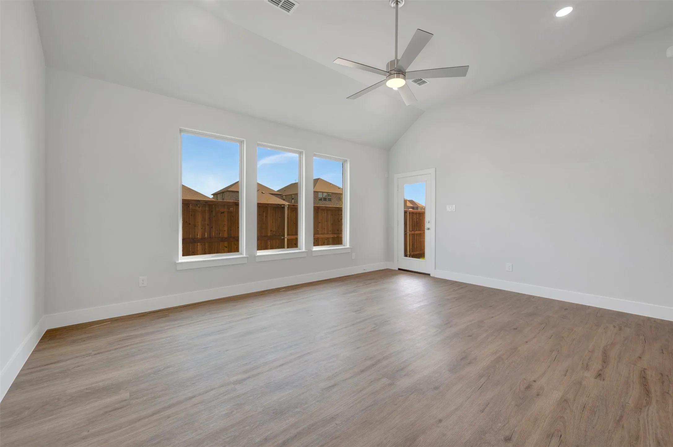 Single Family Residence For Sale in Collin County , 3816 Nocona Street, Celina, Texas 75009, 3 Bedroom, 2 Bathroom, 2 Garage spaces, 1,608 Sqft, built in 2026, New Construction - Incomplete, mls#21236645, Real Estate Agent in Celina, Homes For Sale in Collin county, Homes For Sale in Celina, Realtor in Celina Texas, Real Estate Brokerage Independent Realty Texas, Luminita Cordes Realtor