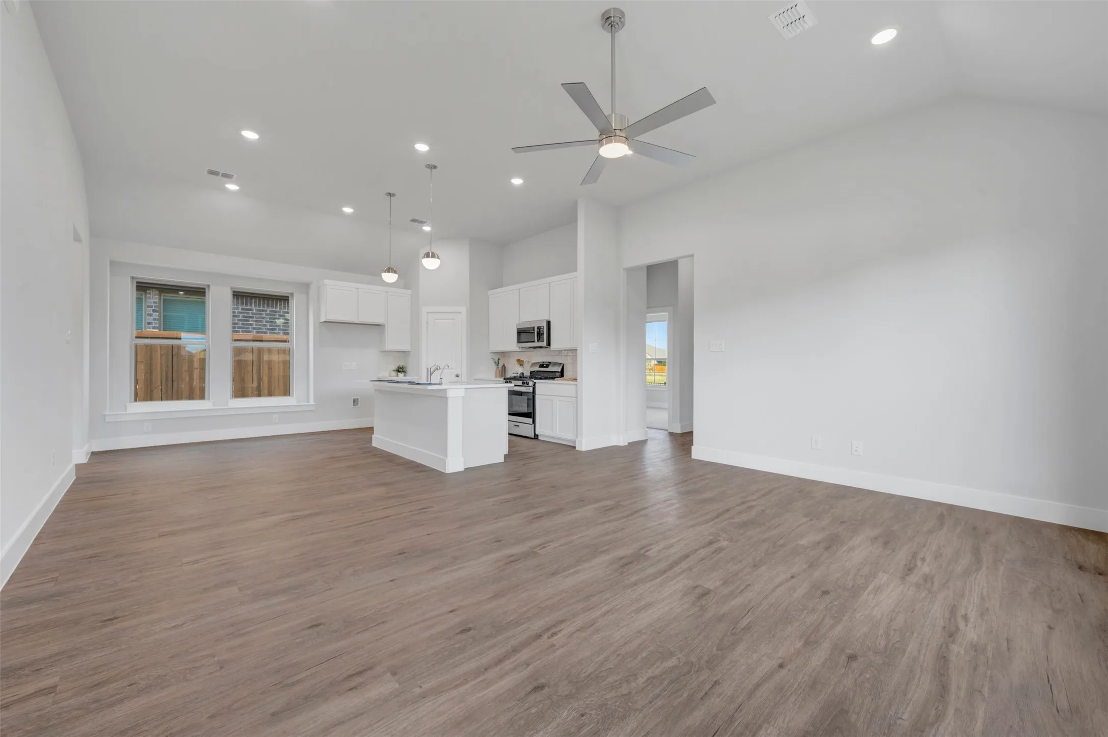 Single Family Residence For Sale in Collin County , 3816 Nocona Street, Celina, Texas 75009, 3 Bedroom, 2 Bathroom, 2 Garage spaces, 1,608 Sqft, built in 2026, New Construction - Incomplete, mls#21236645, Real Estate Agent in Celina, Homes For Sale in Collin county, Homes For Sale in Celina, Realtor in Celina Texas, Real Estate Brokerage Independent Realty Texas, Luminita Cordes Realtor