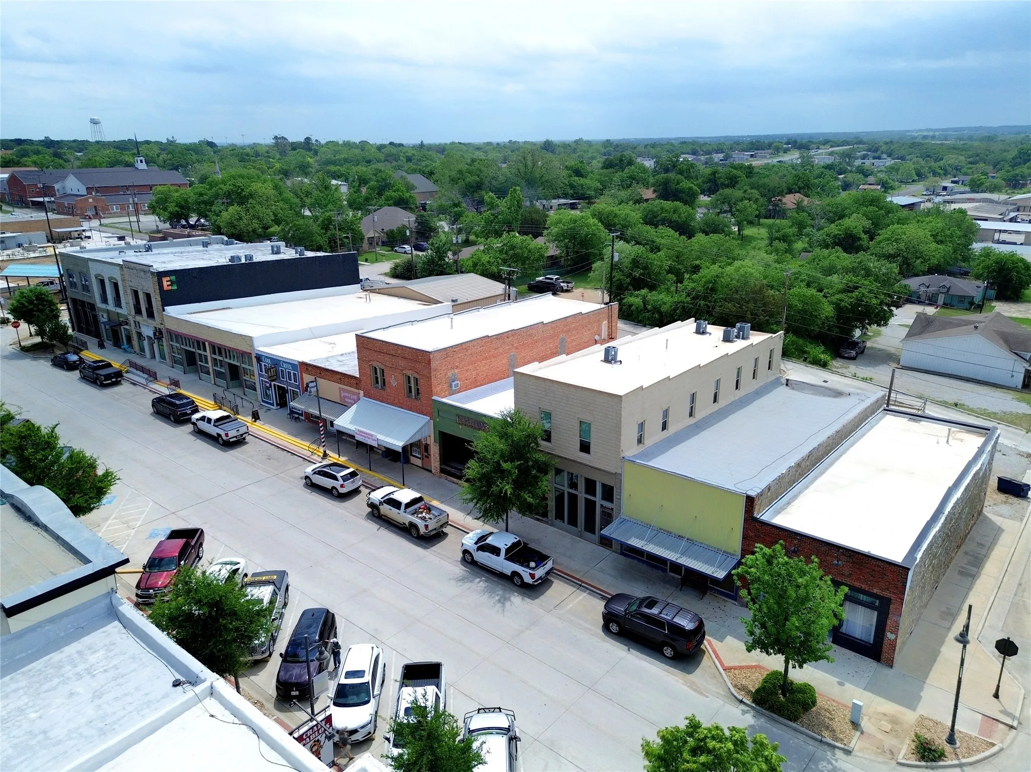 Office For Sale in Wise County , 1024 Halsell Street, Bridgeport, Texas 76426, 0, 0, Garage spaces, 0 Sqft, built in 1920, Preowned, mls#21239017, Real Estate Agent in Bridgeport, Homes For Sale in Wise county, Homes For Sale in Bridgeport, Realtor in Bridgeport Texas, Real Estate Brokerage Independent Realty Texas, Luminita Cordes Realtor