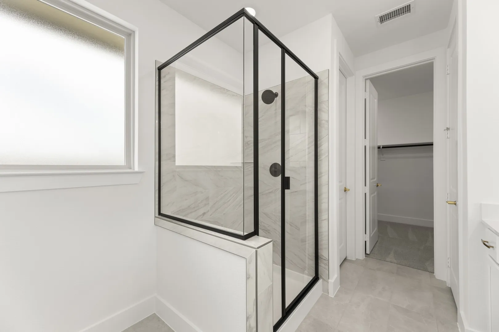 17. 3724 Outpost - Bath (3)
