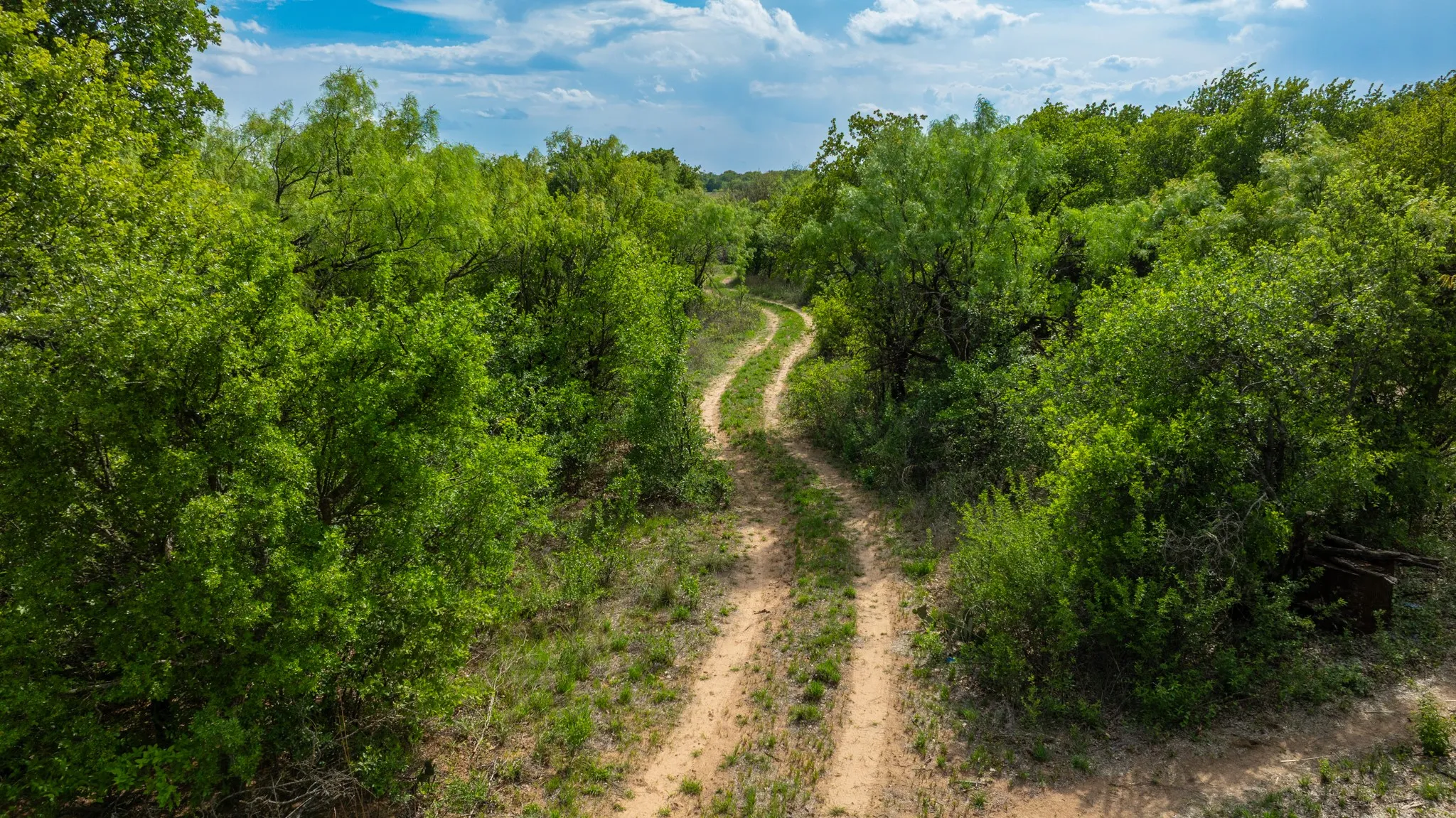 Mobile Home For Sale in Jones County , 8378 County Road 358, Anson, Texas 79501, 3 Bedroom, 2 Bathroom, 5 Garage spaces, 1,560 Sqft, built in 2008, Preowned, mls#21222960, Real Estate Agent in Anson, Homes For Sale in Jones county, Homes For Sale in Anson, Realtor in Anson Texas, Real Estate Brokerage Independent Realty Texas, Luminita Cordes Realtor