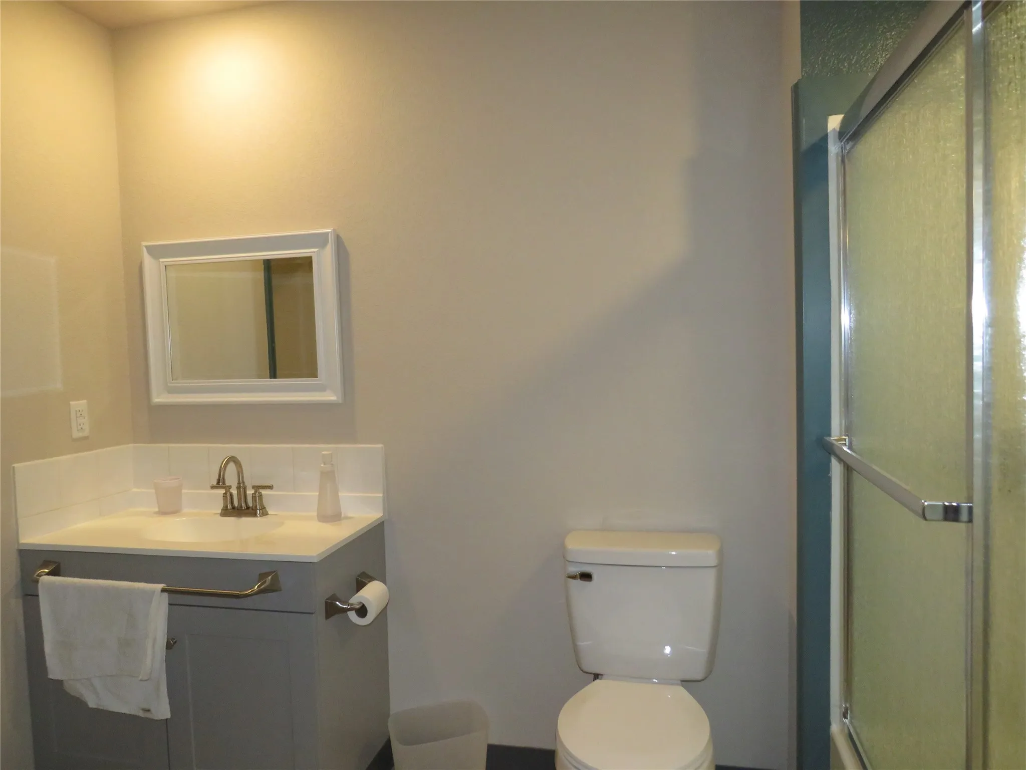Single Family Residence For Rent in Denton County , 12069 Joyce Lane 2, Roanoke, Texas 76262, 1 Bedroom, 2 Bathrooms, Garage spaces, 7,950 Sqft, built in 2021, Price $850, mls#21241858, Real Estate Agent in Roanoke, Homes For Rent in Denton county, Homes For Rent in Roanoke, Realtor in Roanoke Texas, Real Estate Brokerage Independent Realty Texas, Luminita Cordes Realtor