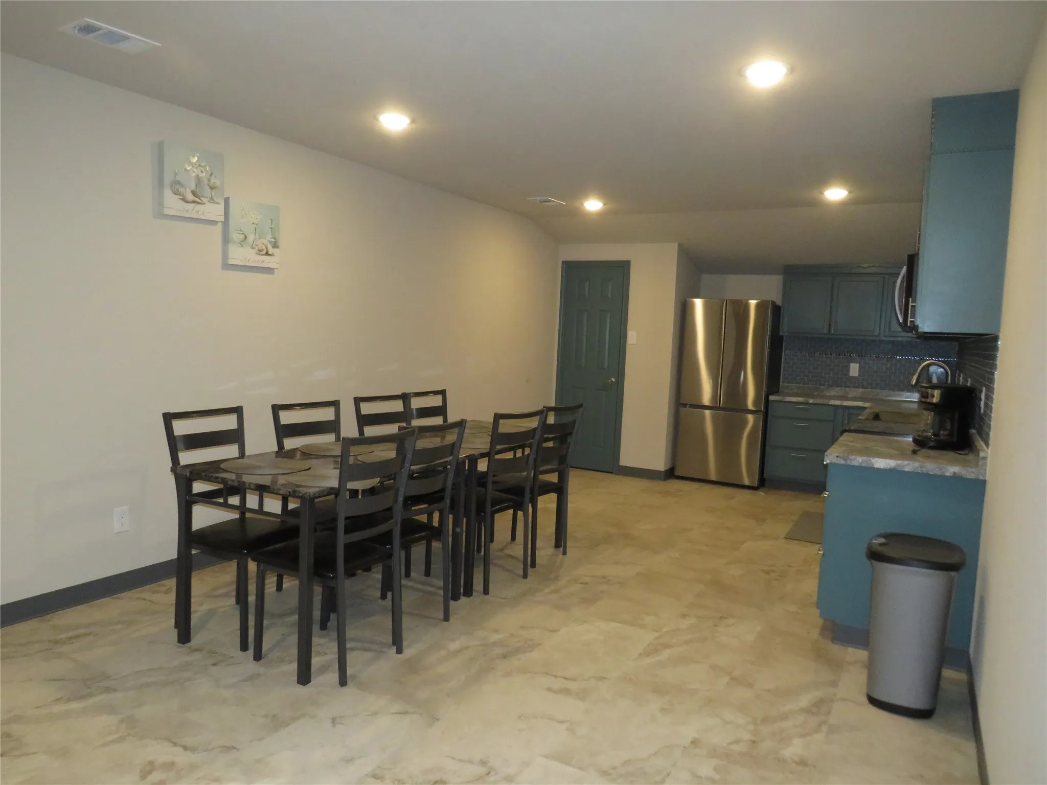 Single Family Residence For Rent in Denton County , 12069 Joyce Lane 2, Roanoke, Texas 76262, 1 Bedroom, 2 Bathrooms, Garage spaces, 7,950 Sqft, built in 2021, Price $850, mls#21241858, Real Estate Agent in Roanoke, Homes For Rent in Denton county, Homes For Rent in Roanoke, Realtor in Roanoke Texas, Real Estate Brokerage Independent Realty Texas, Luminita Cordes Realtor