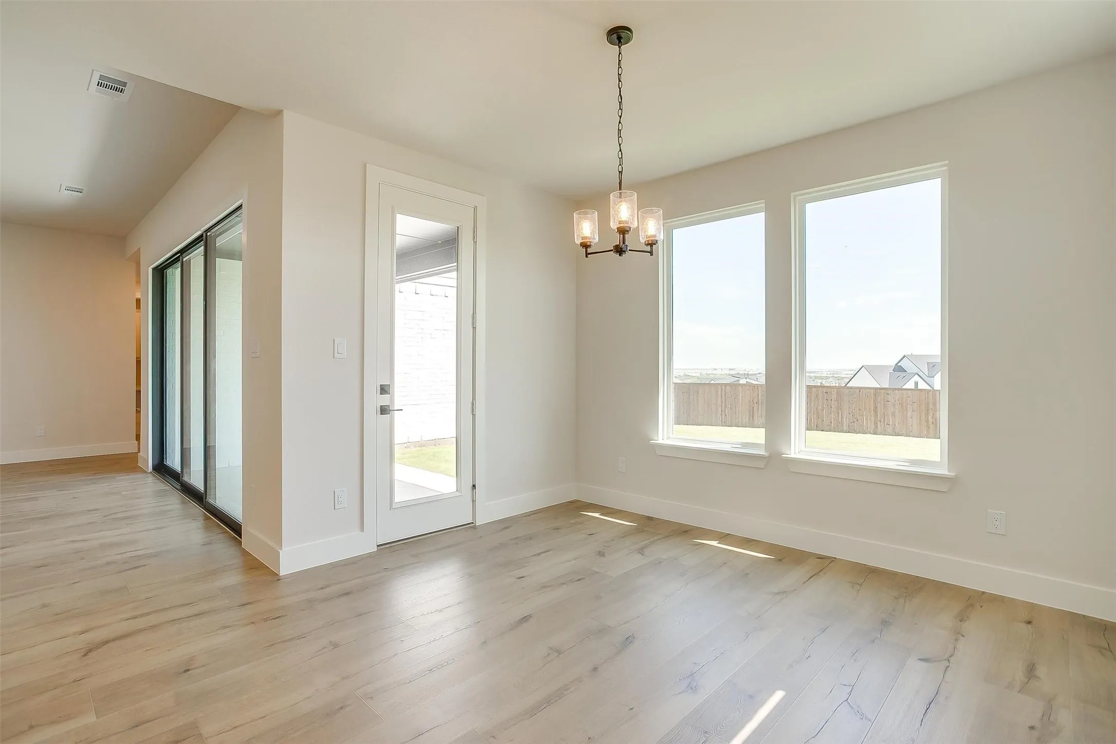 Single Family Residence For Sale in Tarrant County , 806 Feathergrass Court E, Haslet, Texas 76052, 3 Bedroom, 3 Bathroom, 3 Garage spaces, 3,040 Sqft, built in 2026, New Construction - Incomplete, mls#21242165, Real Estate Agent in Haslet, Homes For Sale in Tarrant county, Homes For Sale in Haslet, Realtor in Haslet Texas, Real Estate Brokerage Independent Realty Texas, Luminita Cordes Realtor