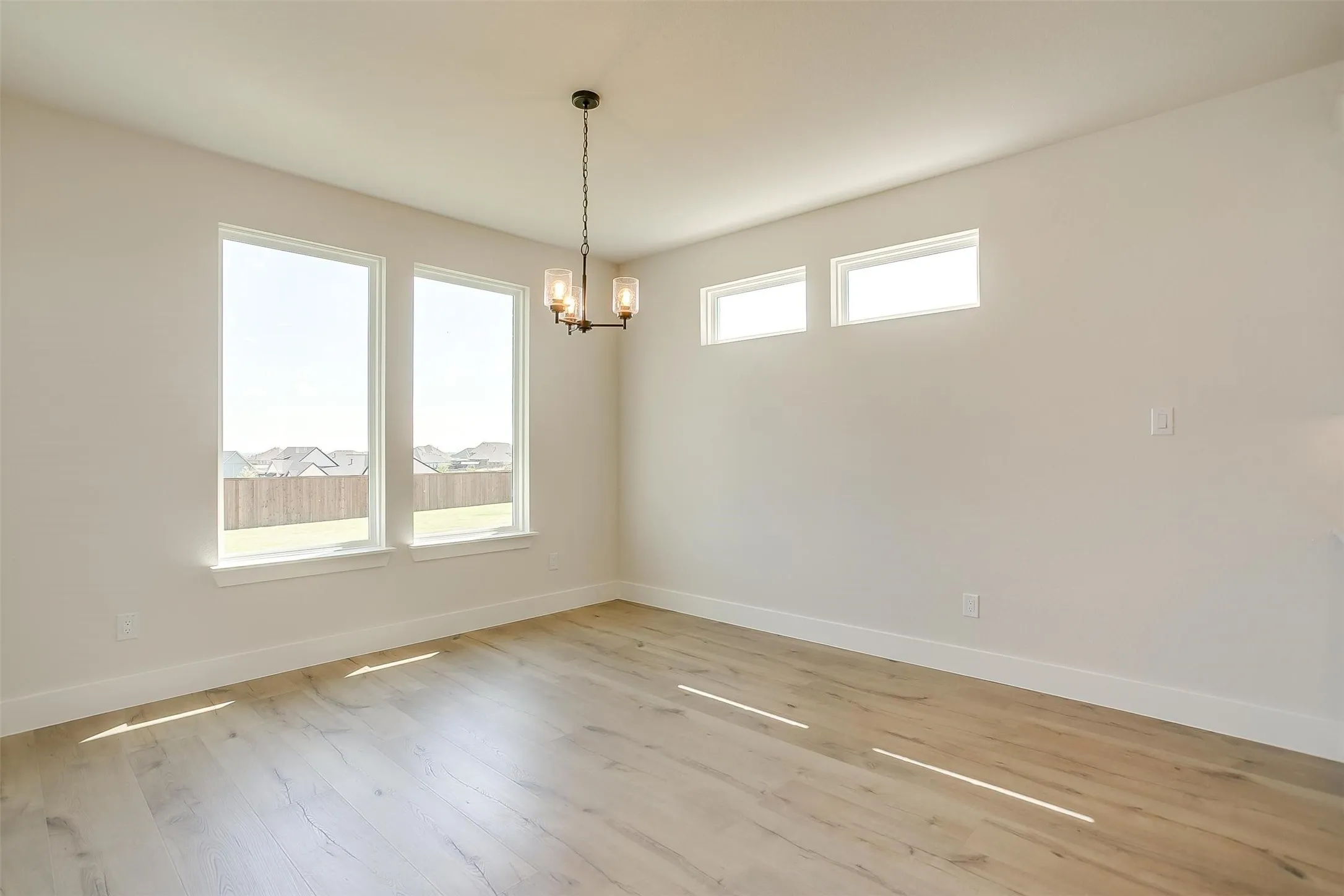 Single Family Residence For Sale in Tarrant County , 806 Feathergrass Court E, Haslet, Texas 76052, 3 Bedroom, 3 Bathroom, 3 Garage spaces, 3,040 Sqft, built in 2026, New Construction - Incomplete, mls#21242165, Real Estate Agent in Haslet, Homes For Sale in Tarrant county, Homes For Sale in Haslet, Realtor in Haslet Texas, Real Estate Brokerage Independent Realty Texas, Luminita Cordes Realtor