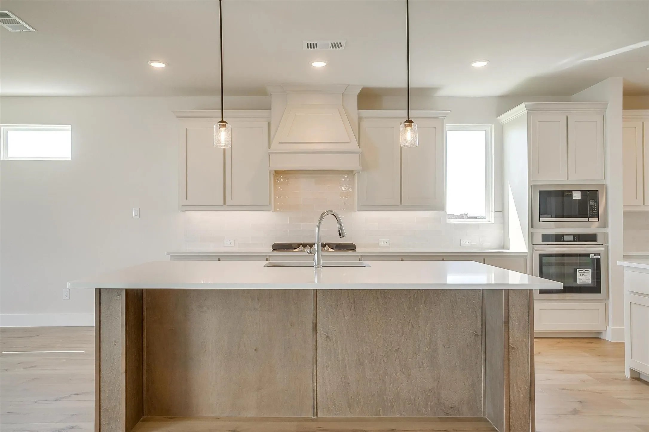 Single Family Residence For Sale in Tarrant County , 806 Feathergrass Court E, Haslet, Texas 76052, 3 Bedroom, 3 Bathroom, 3 Garage spaces, 3,040 Sqft, built in 2026, New Construction - Incomplete, mls#21242165, Real Estate Agent in Haslet, Homes For Sale in Tarrant county, Homes For Sale in Haslet, Realtor in Haslet Texas, Real Estate Brokerage Independent Realty Texas, Luminita Cordes Realtor