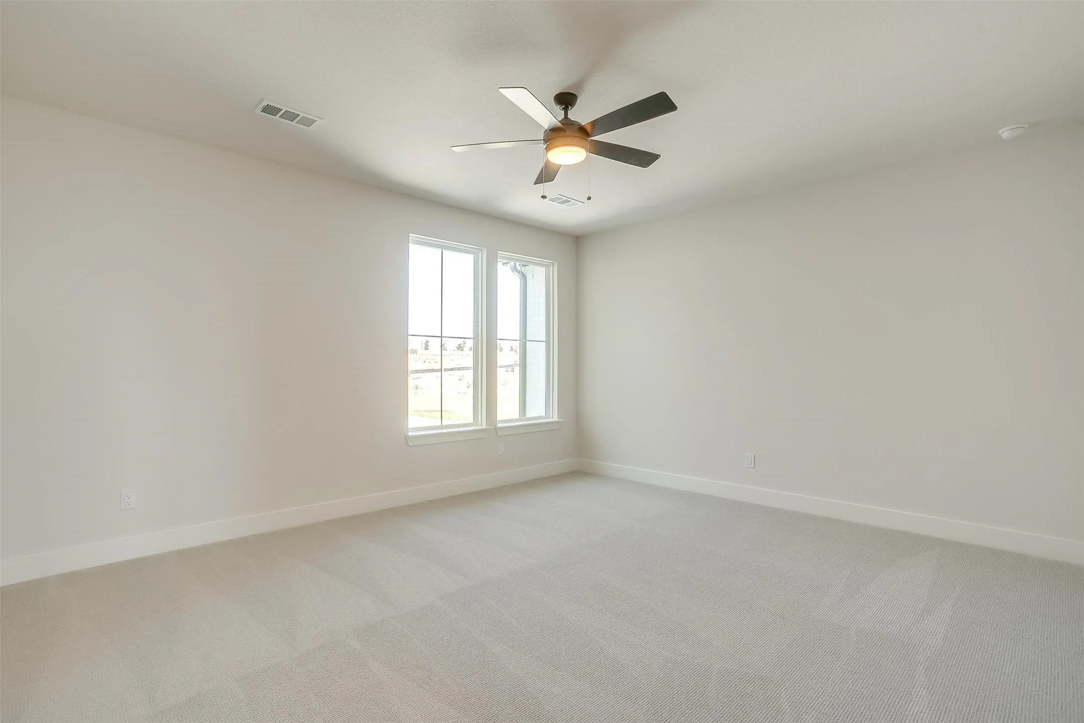 Single Family Residence For Sale in Tarrant County , 806 Feathergrass Court E, Haslet, Texas 76052, 3 Bedroom, 3 Bathroom, 3 Garage spaces, 3,040 Sqft, built in 2026, New Construction - Incomplete, mls#21242165, Real Estate Agent in Haslet, Homes For Sale in Tarrant county, Homes For Sale in Haslet, Realtor in Haslet Texas, Real Estate Brokerage Independent Realty Texas, Luminita Cordes Realtor