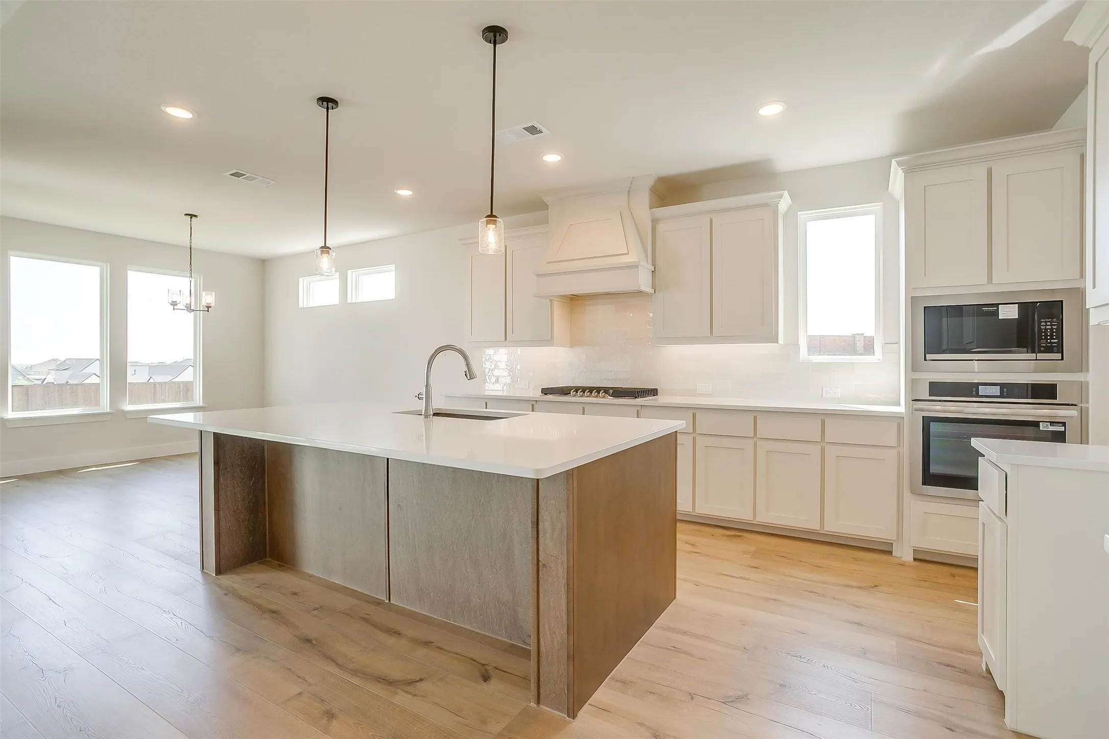 Single Family Residence For Sale in Tarrant County , 806 Feathergrass Court E, Haslet, Texas 76052, 3 Bedroom, 3 Bathroom, 3 Garage spaces, 3,040 Sqft, built in 2026, New Construction - Incomplete, mls#21242165, Real Estate Agent in Haslet, Homes For Sale in Tarrant county, Homes For Sale in Haslet, Realtor in Haslet Texas, Real Estate Brokerage Independent Realty Texas, Luminita Cordes Realtor