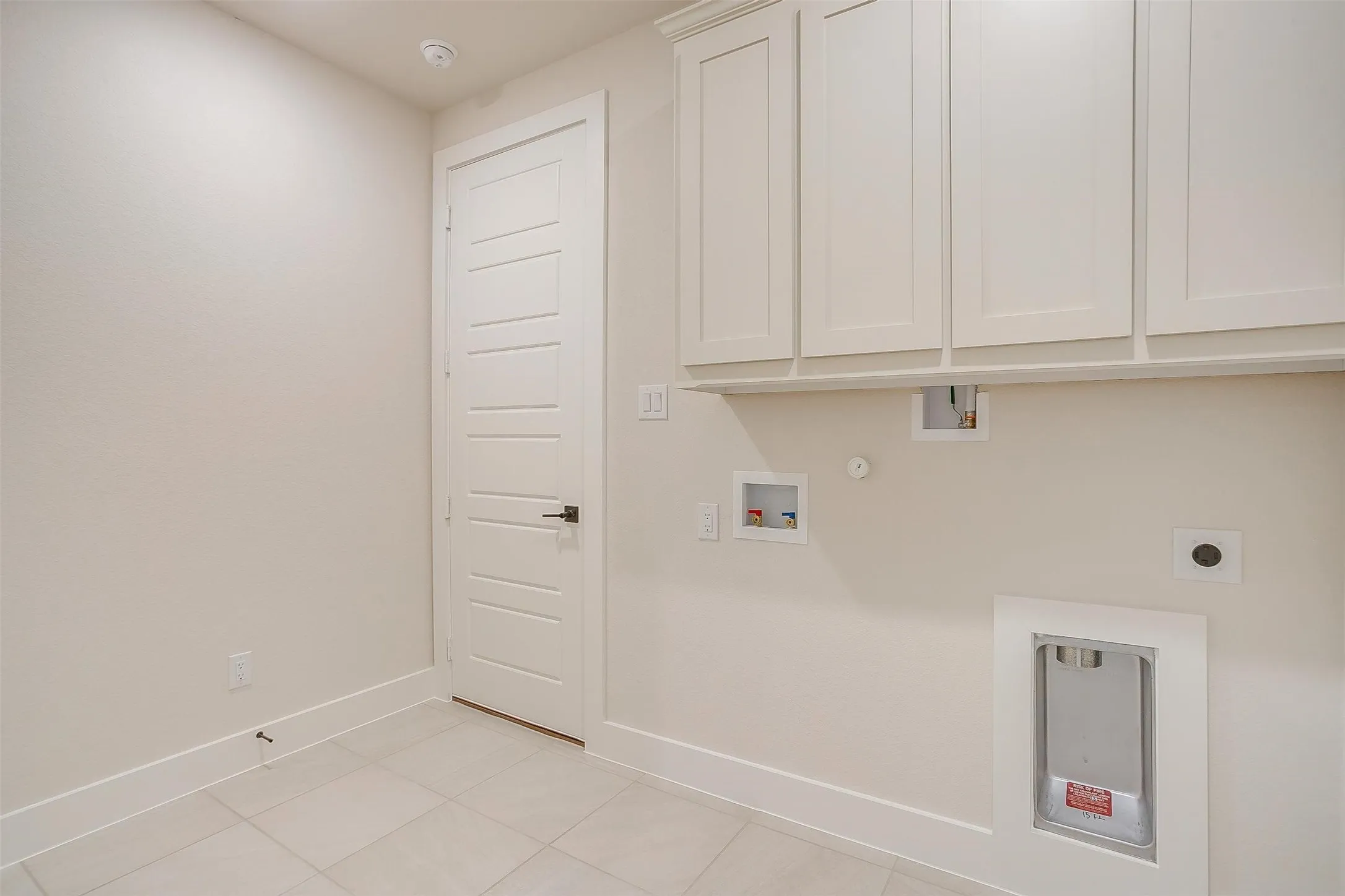 Single Family Residence For Sale in Tarrant County , 806 Feathergrass Court E, Haslet, Texas 76052, 3 Bedroom, 3 Bathroom, 3 Garage spaces, 3,040 Sqft, built in 2026, New Construction - Incomplete, mls#21242165, Real Estate Agent in Haslet, Homes For Sale in Tarrant county, Homes For Sale in Haslet, Realtor in Haslet Texas, Real Estate Brokerage Independent Realty Texas, Luminita Cordes Realtor