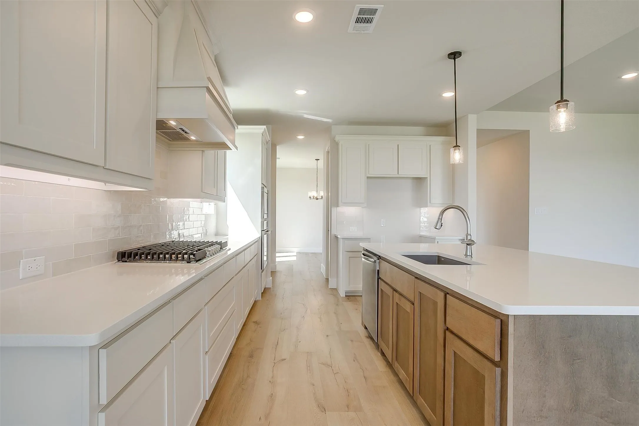 Single Family Residence For Sale in Tarrant County , 806 Feathergrass Court E, Haslet, Texas 76052, 3 Bedroom, 3 Bathroom, 3 Garage spaces, 3,040 Sqft, built in 2026, New Construction - Incomplete, mls#21242165, Real Estate Agent in Haslet, Homes For Sale in Tarrant county, Homes For Sale in Haslet, Realtor in Haslet Texas, Real Estate Brokerage Independent Realty Texas, Luminita Cordes Realtor