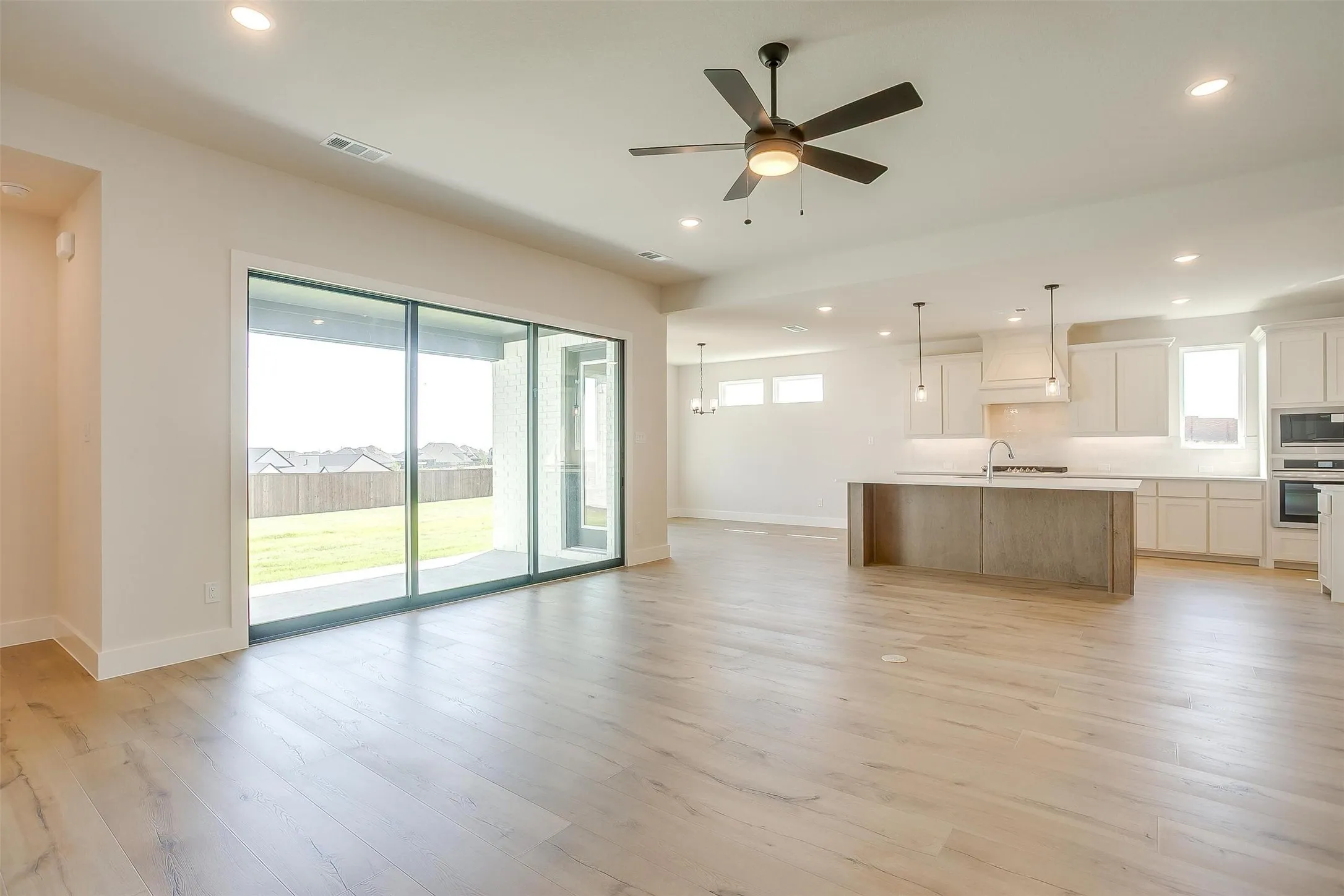 Single Family Residence For Sale in Tarrant County , 806 Feathergrass Court E, Haslet, Texas 76052, 3 Bedroom, 3 Bathroom, 3 Garage spaces, 3,040 Sqft, built in 2026, New Construction - Incomplete, mls#21242165, Real Estate Agent in Haslet, Homes For Sale in Tarrant county, Homes For Sale in Haslet, Realtor in Haslet Texas, Real Estate Brokerage Independent Realty Texas, Luminita Cordes Realtor