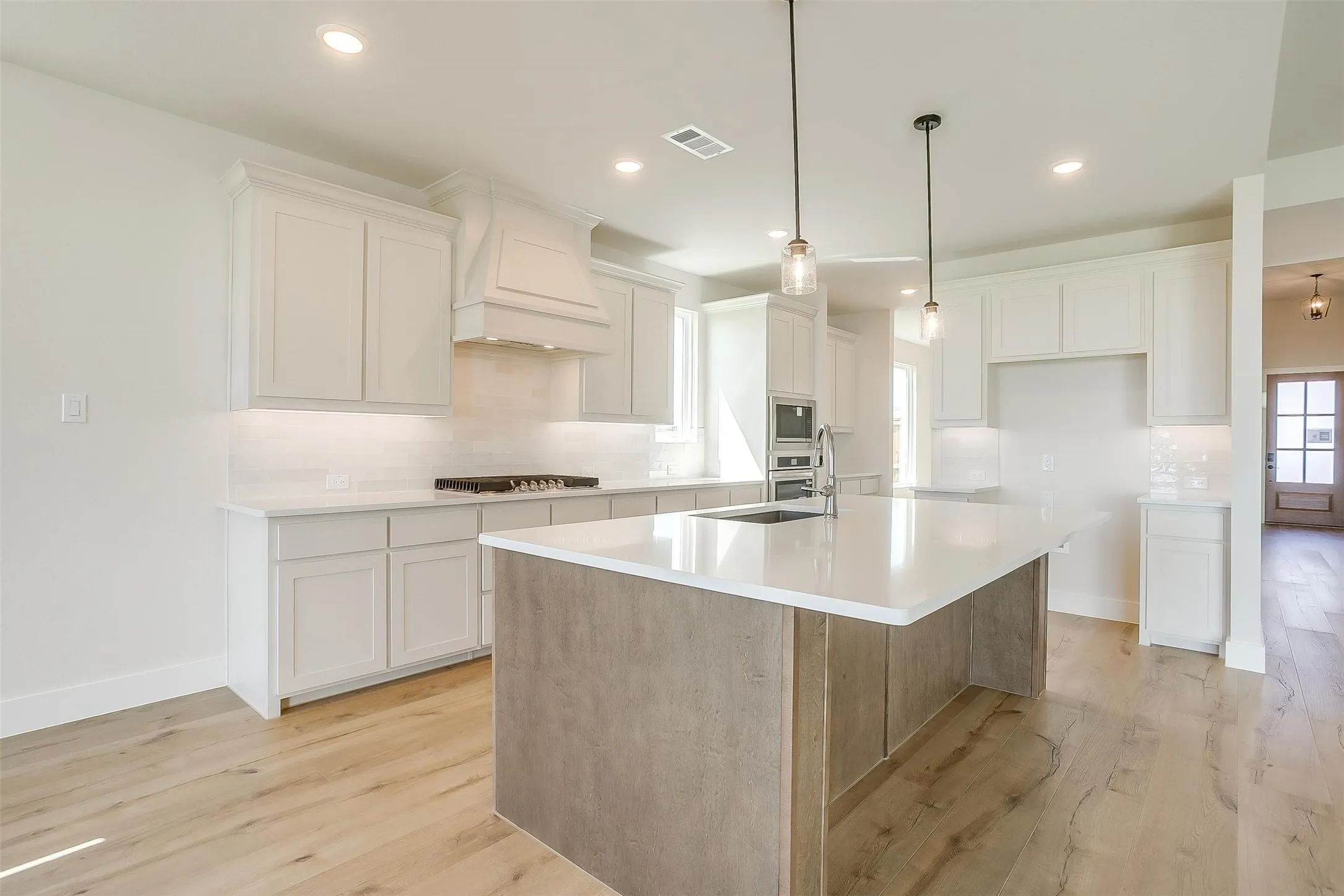 Single Family Residence For Sale in Tarrant County , 806 Feathergrass Court E, Haslet, Texas 76052, 3 Bedroom, 3 Bathroom, 3 Garage spaces, 3,040 Sqft, built in 2026, New Construction - Incomplete, mls#21242165, Real Estate Agent in Haslet, Homes For Sale in Tarrant county, Homes For Sale in Haslet, Realtor in Haslet Texas, Real Estate Brokerage Independent Realty Texas, Luminita Cordes Realtor
