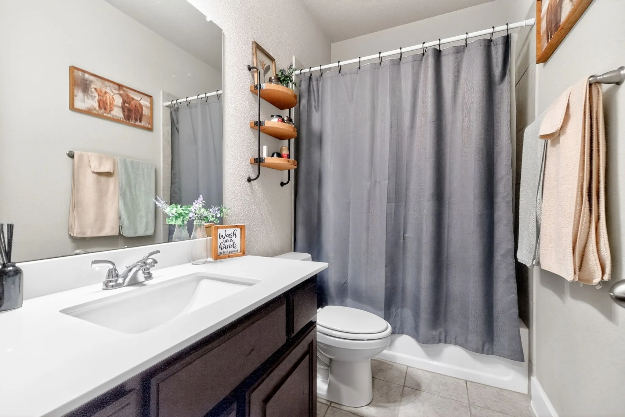 Single Family Residence For Sale in Tarrant County , 1445 Eagle Nest Drive, Pelican Bay, Texas 76020, 3 Bedroom, 2 Bathroom, 2 Garage spaces, 1,790 Sqft, built in 2020, mls#21226879, Real Estate Agent in Pelican Bay, Homes For Sale in Tarrant county, Homes For Sale in Pelican Bay, Realtor in Pelican Bay Texas, Real Estate Brokerage Independent Realty Texas, Luminita Cordes Realtor