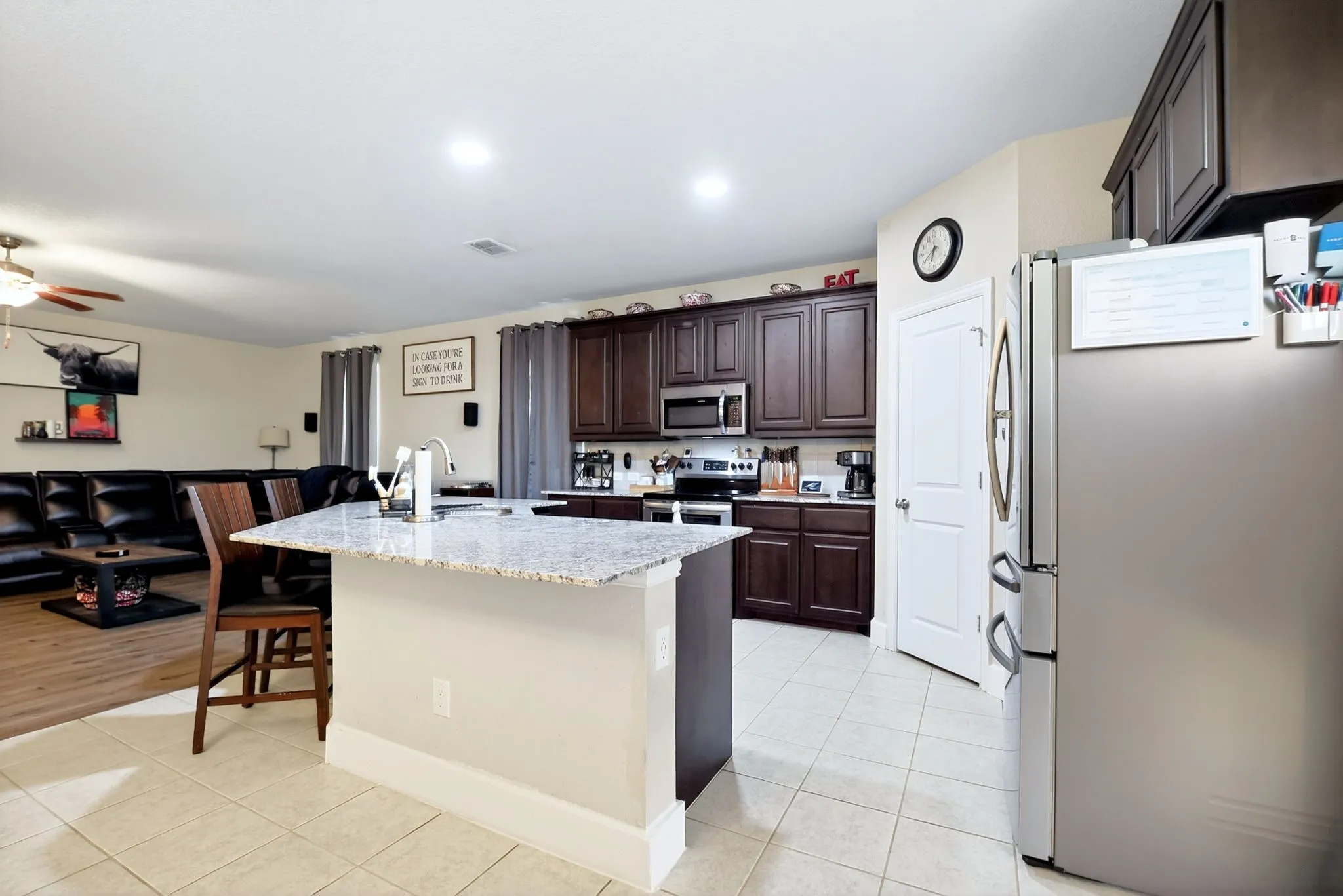 Single Family Residence For Sale in Tarrant County , 1445 Eagle Nest Drive, Pelican Bay, Texas 76020, 3 Bedroom, 2 Bathroom, 2 Garage spaces, 1,790 Sqft, built in 2020, mls#21226879, Real Estate Agent in Pelican Bay, Homes For Sale in Tarrant county, Homes For Sale in Pelican Bay, Realtor in Pelican Bay Texas, Real Estate Brokerage Independent Realty Texas, Luminita Cordes Realtor