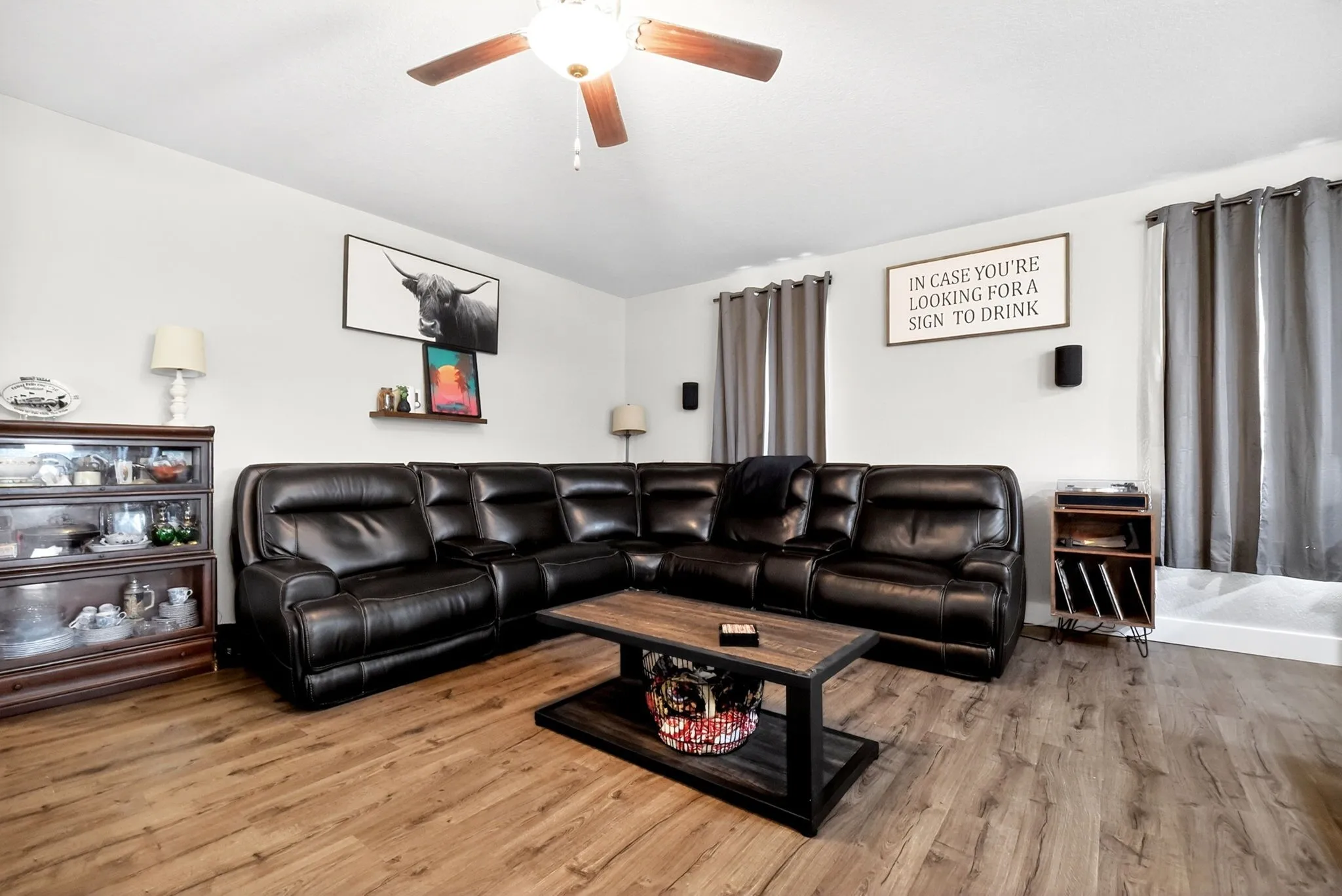 Single Family Residence For Sale in Tarrant County , 1445 Eagle Nest Drive, Pelican Bay, Texas 76020, 3 Bedroom, 2 Bathroom, 2 Garage spaces, 1,790 Sqft, built in 2020, mls#21226879, Real Estate Agent in Pelican Bay, Homes For Sale in Tarrant county, Homes For Sale in Pelican Bay, Realtor in Pelican Bay Texas, Real Estate Brokerage Independent Realty Texas, Luminita Cordes Realtor