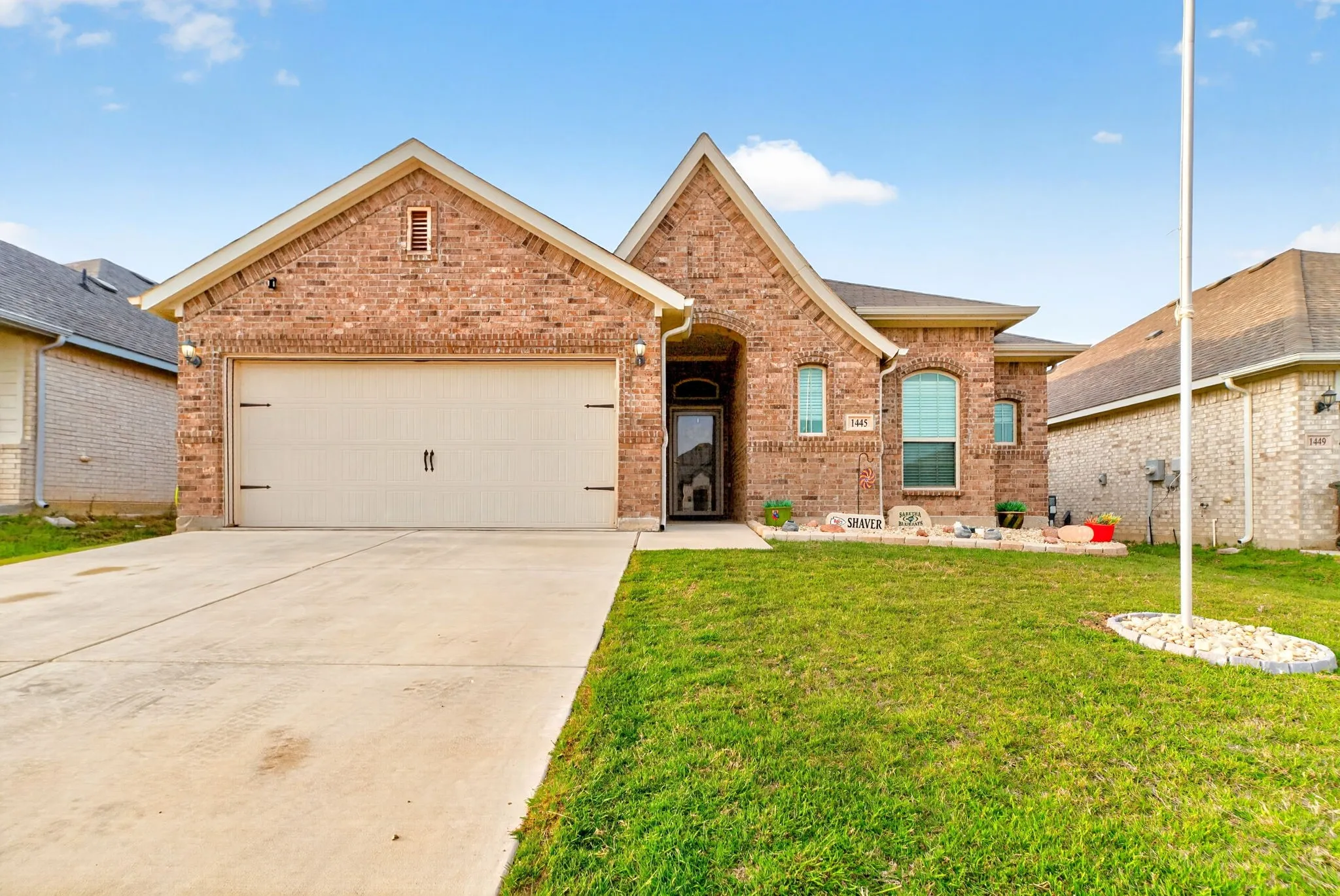 Single Family Residence For Sale in Tarrant County , 1445 Eagle Nest Drive, Pelican Bay, Texas 76020, 3 Bedroom, 2 Bathroom, 2 Garage spaces, 1,790 Sqft, built in 2020, mls#21226879, Real Estate Agent in Pelican Bay, Homes For Sale in Tarrant county, Homes For Sale in Pelican Bay, Realtor in Pelican Bay Texas, Real Estate Brokerage Independent Realty Texas, Luminita Cordes Realtor
