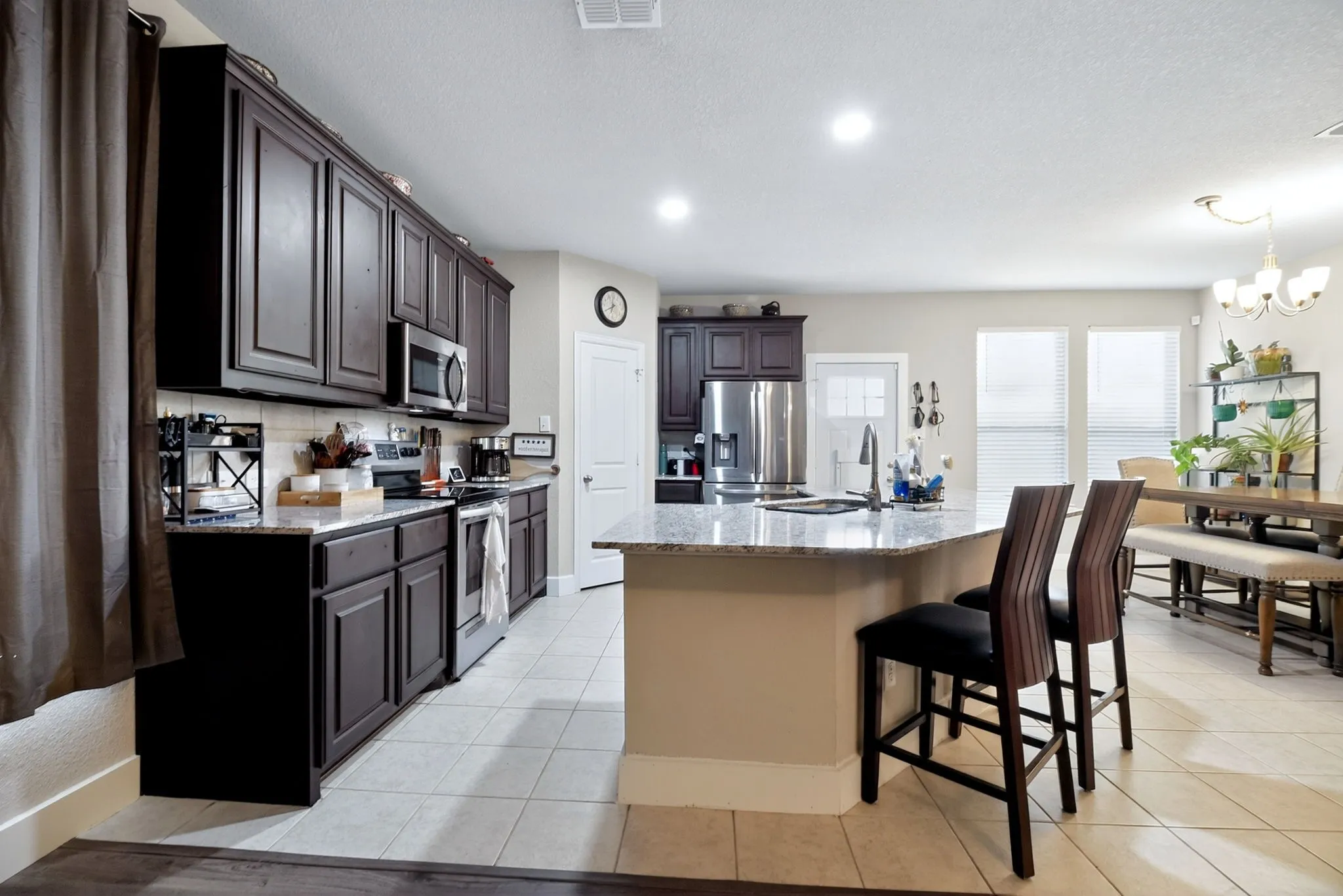 Single Family Residence For Sale in Tarrant County , 1445 Eagle Nest Drive, Pelican Bay, Texas 76020, 3 Bedroom, 2 Bathroom, 2 Garage spaces, 1,790 Sqft, built in 2020, mls#21226879, Real Estate Agent in Pelican Bay, Homes For Sale in Tarrant county, Homes For Sale in Pelican Bay, Realtor in Pelican Bay Texas, Real Estate Brokerage Independent Realty Texas, Luminita Cordes Realtor