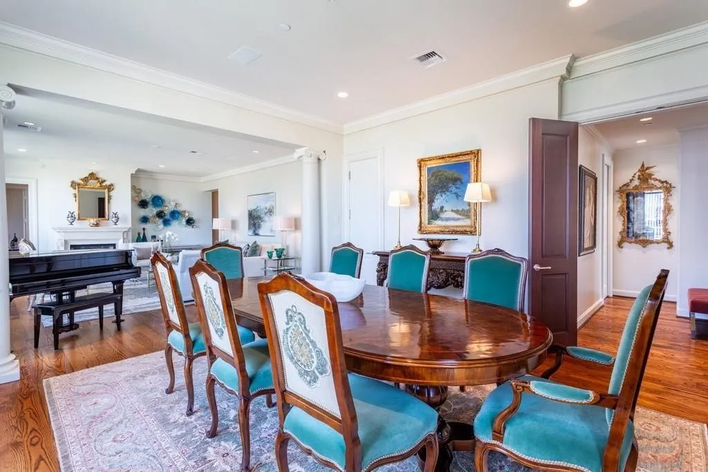 Open Living areas large enough for baby grand piano.