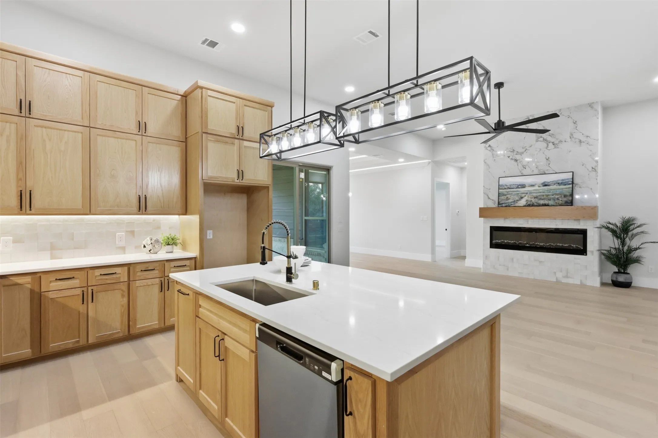 Single Family Residence For Sale in Hood County , 7016 Westover Drive, Granbury, Texas 76049, 4 Bedroom, 3 Bathroom, 3 Garage spaces, 2,699 Sqft, built in 2026, mls#21240516, Real Estate Agent in Granbury, Homes For Sale in Hood county, Homes For Sale in Granbury, Realtor in Granbury Texas, Real Estate Brokerage Independent Realty Texas, Luminita Cordes Realtor